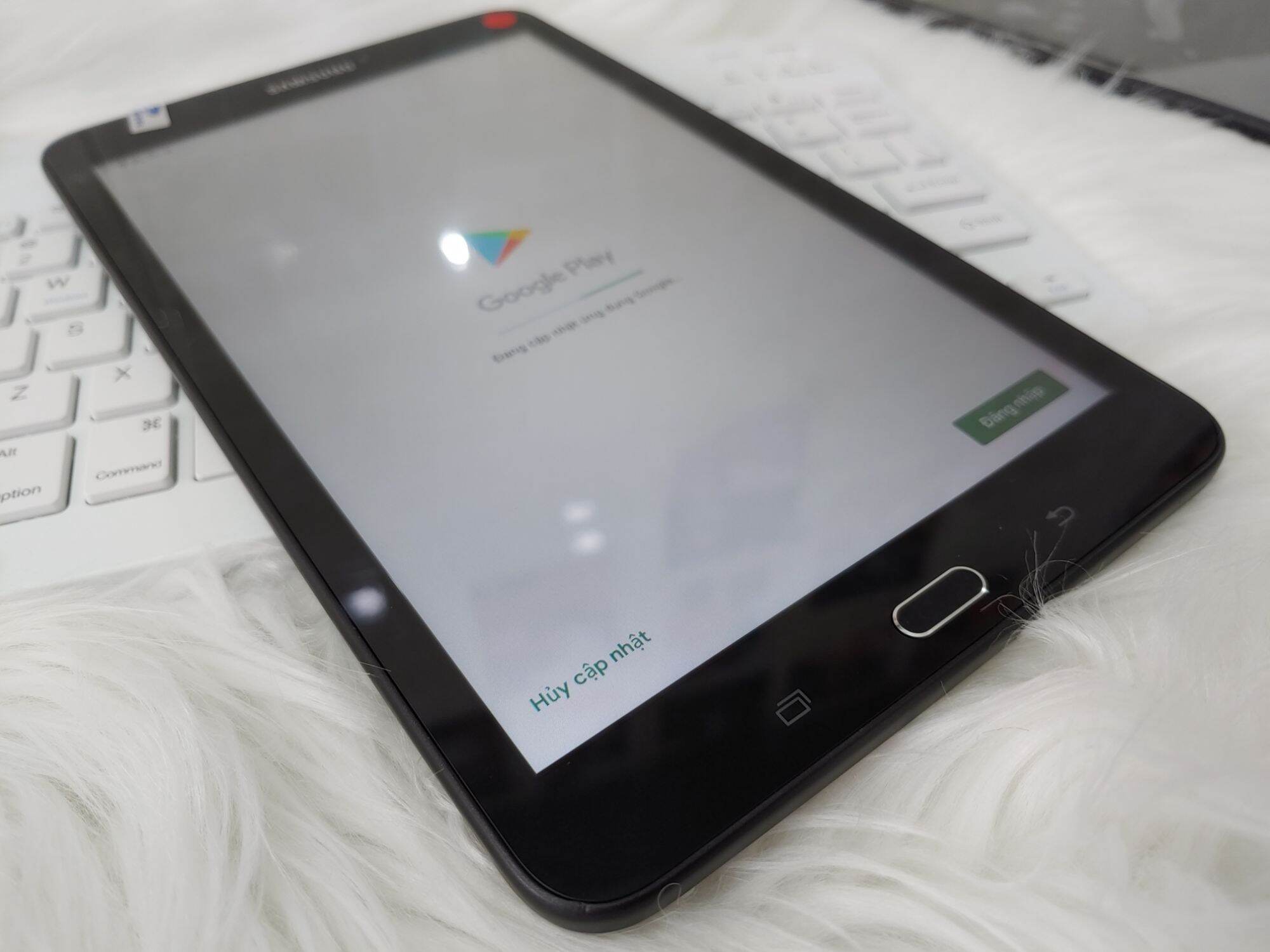 Samsung Tab E 8 inh(Lắp sim 4g wifi ) pin khỏe học online cả ngày