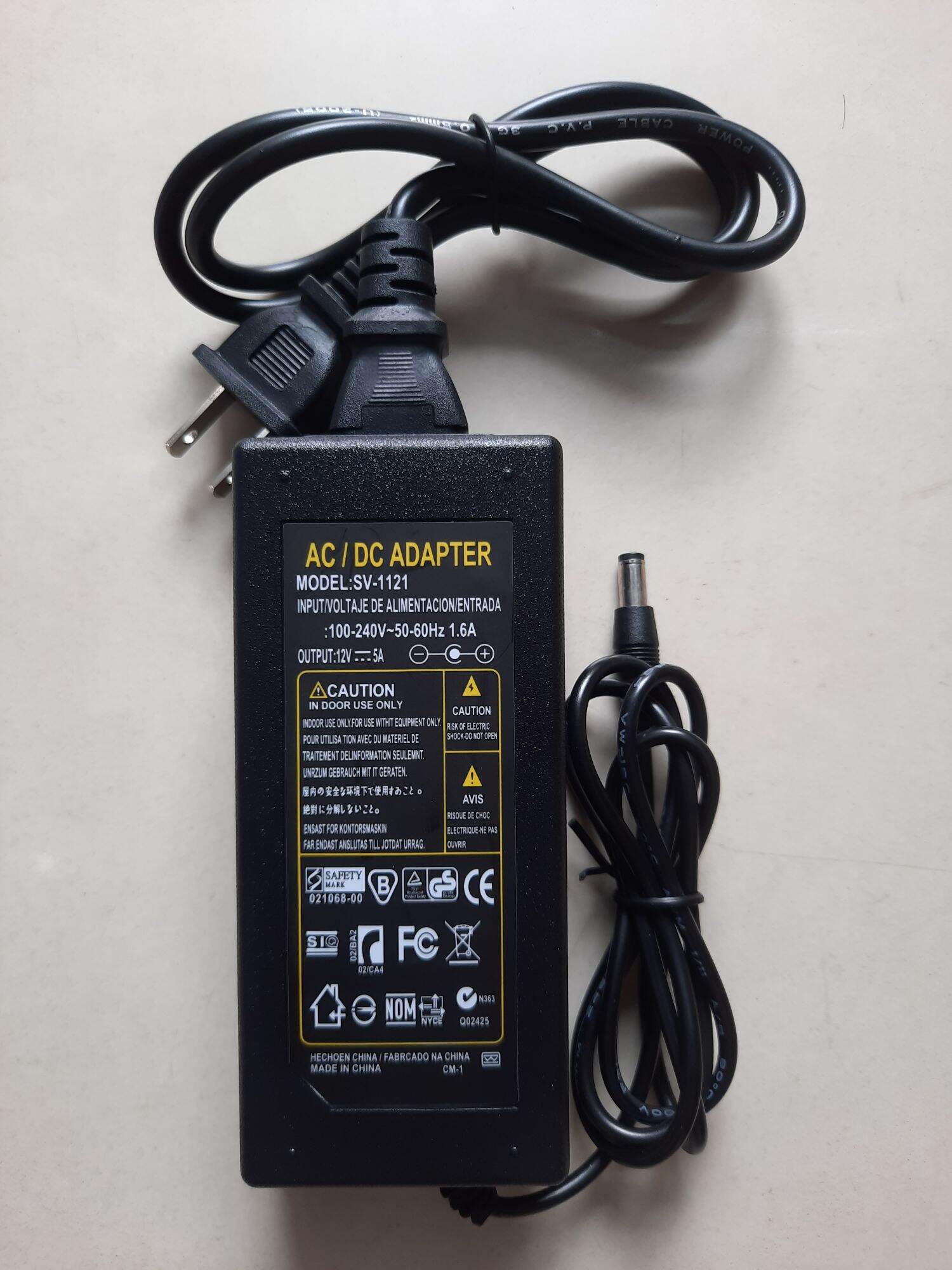 Cuộn led dán 5050 12v dài 5m đủ màu
