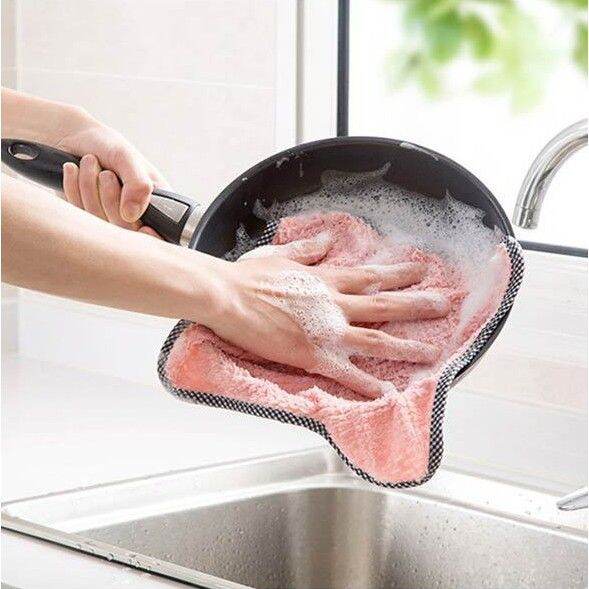 Khăn lau tay nhà bếp có móc treo