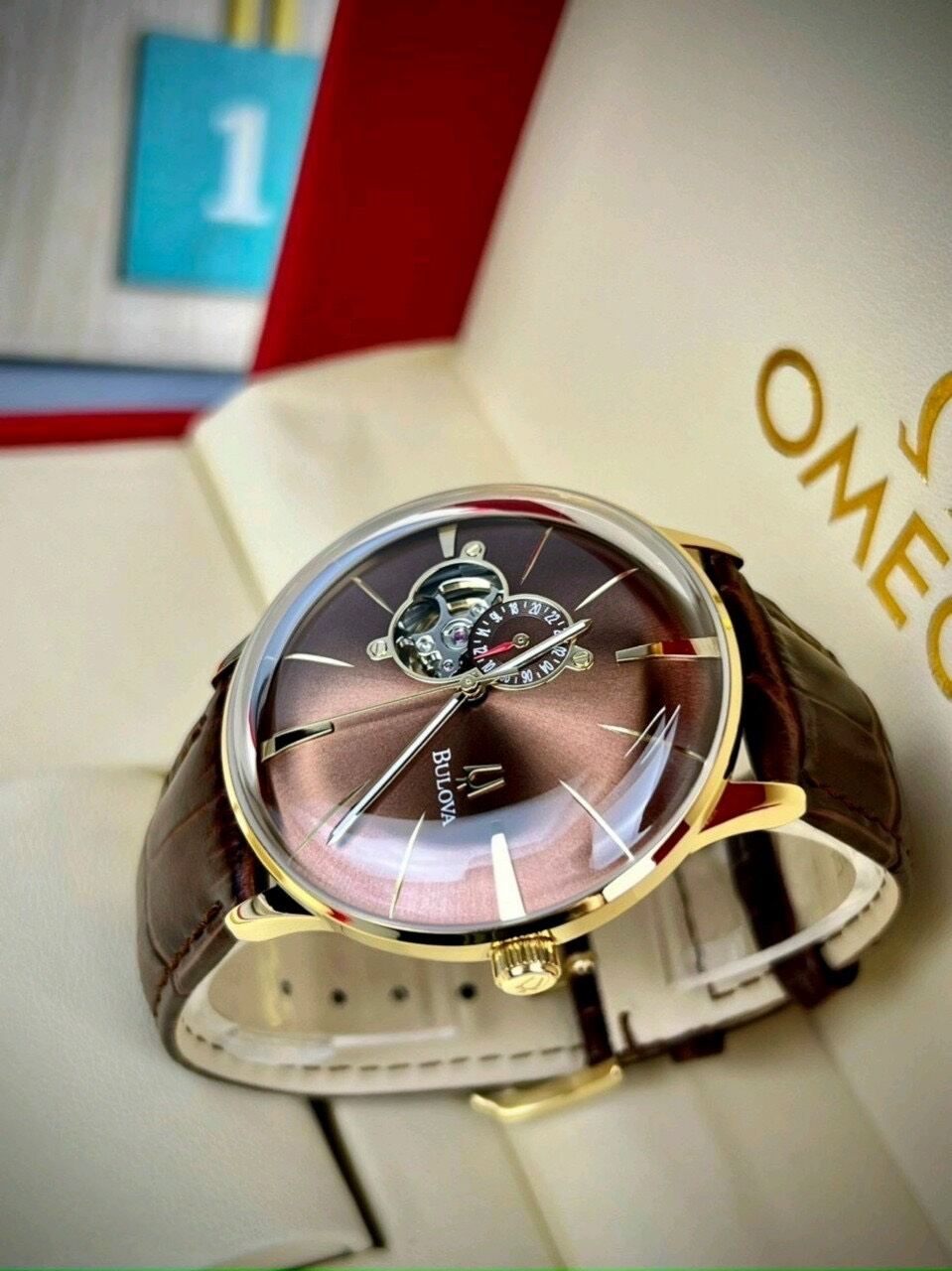 Đồng hồ nam bulova cơ da automatic Nhật Bản xịn.máy Japan hãng. mizota xịn chống nước tuyệt đối
