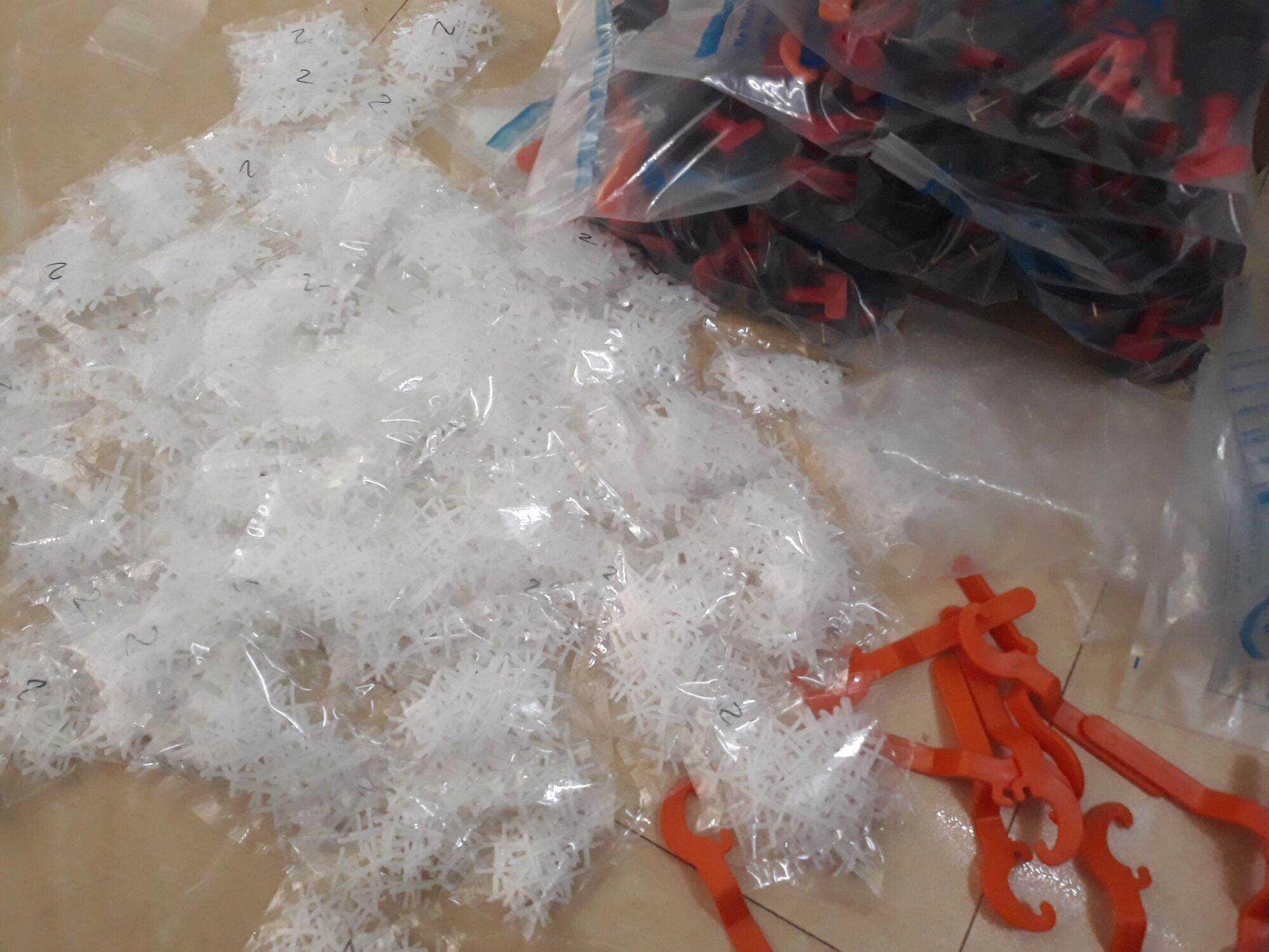 Ke cộng góc các cỡ gói 100gr
