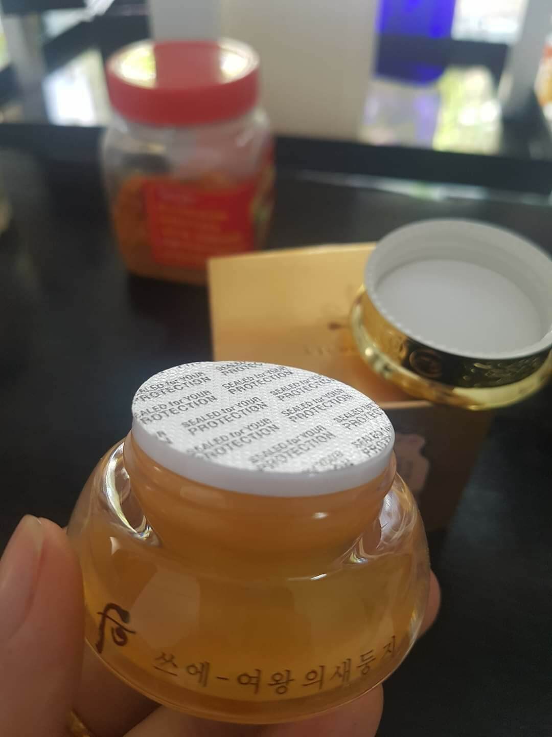 kem nám và tái tạo da