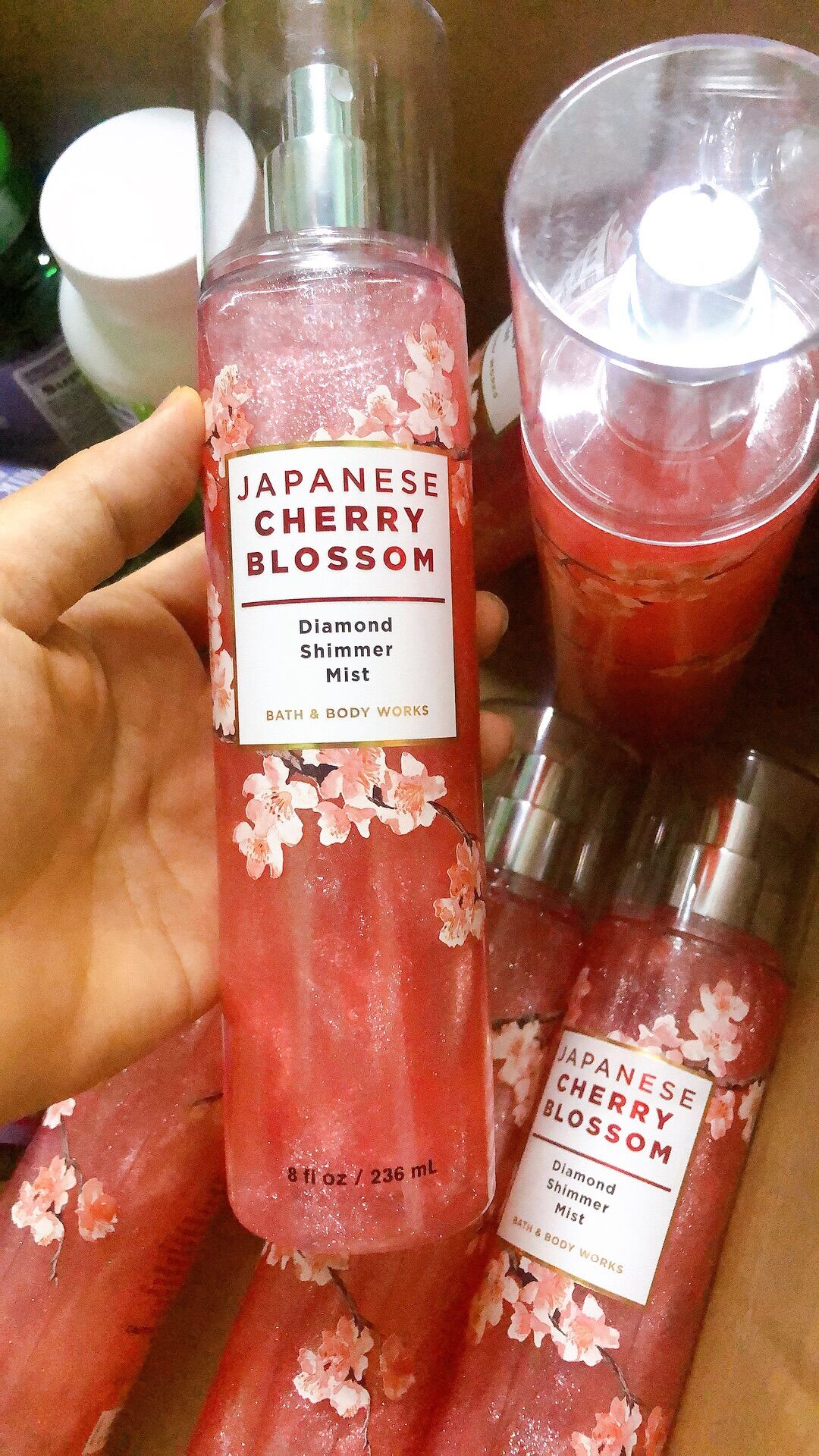 Xịt Thơm Toàn Thân Bath & Body Works Japanese Cherry Blossom Diamond Shimmer Mist