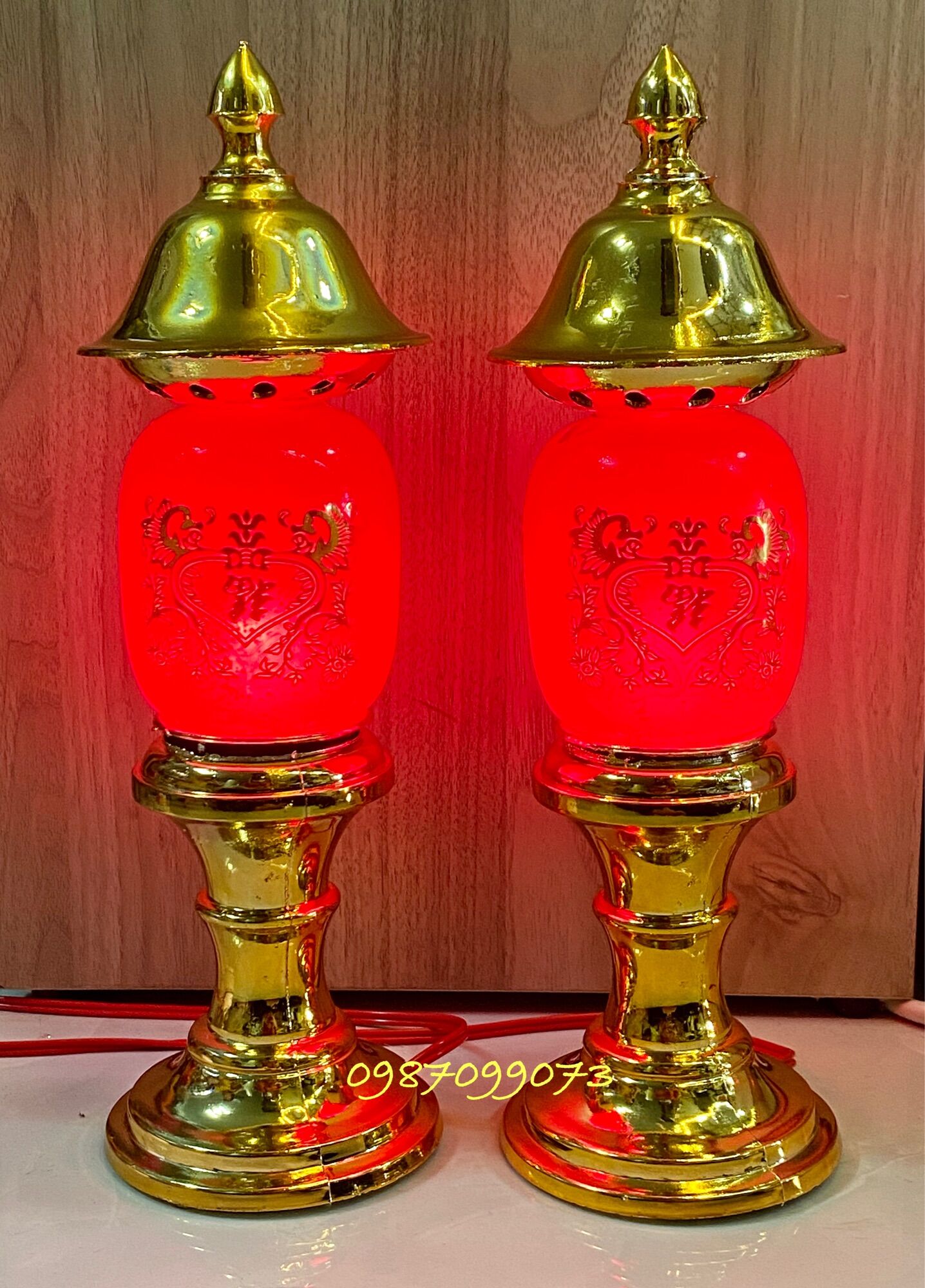 Cặp đèn thờ phú quý thuỷ tinh kèm bóng KL058