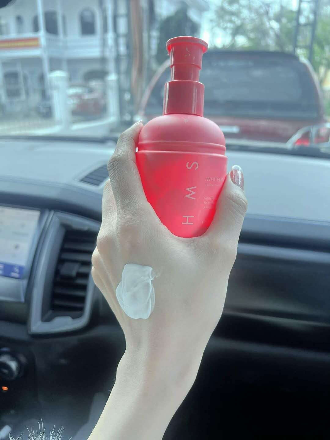 (mẫu mới) Kem Dưỡng Body Vip HM Store tặng kích trắng