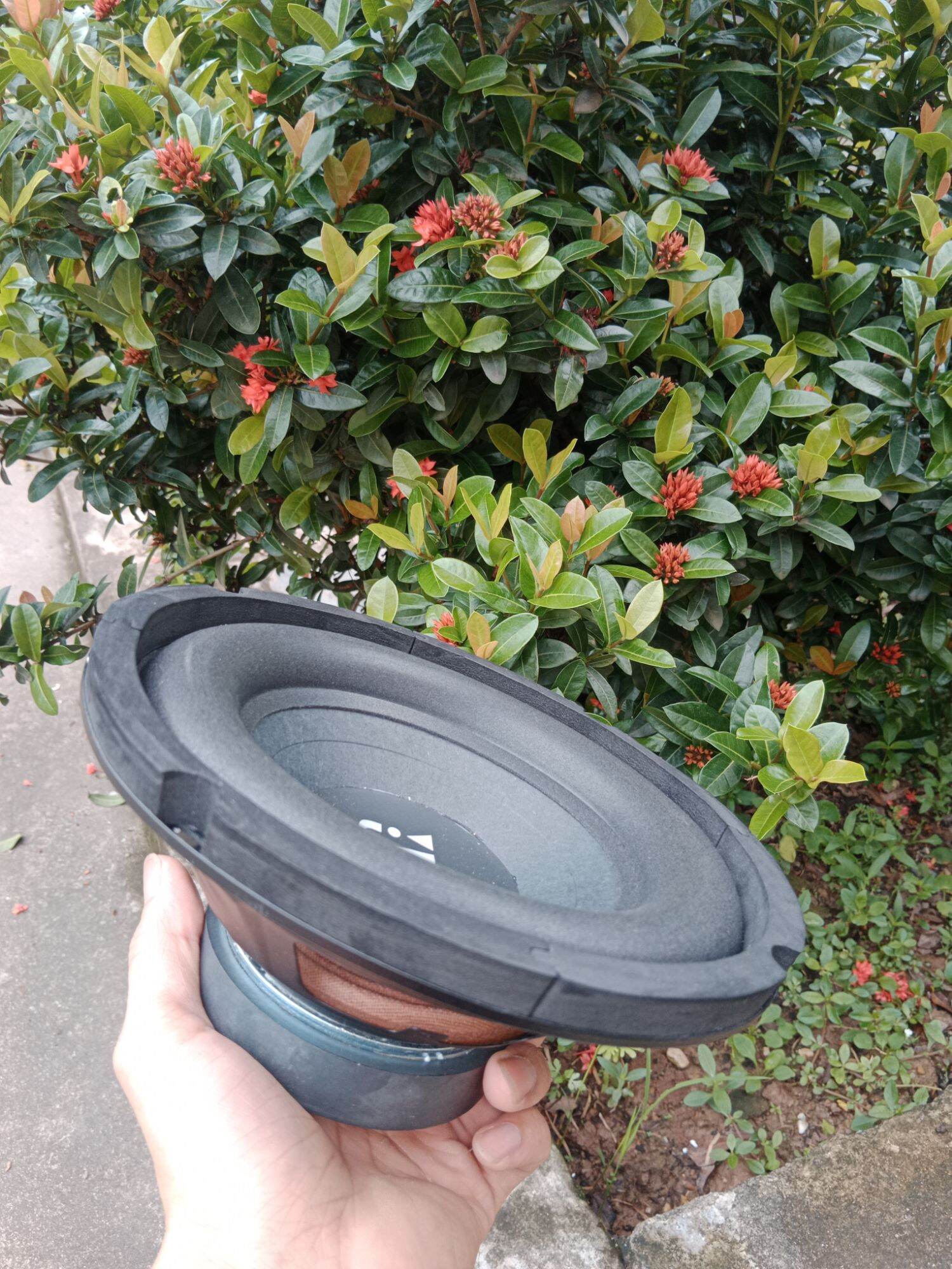củ loa sub bass 20 JBN -200w