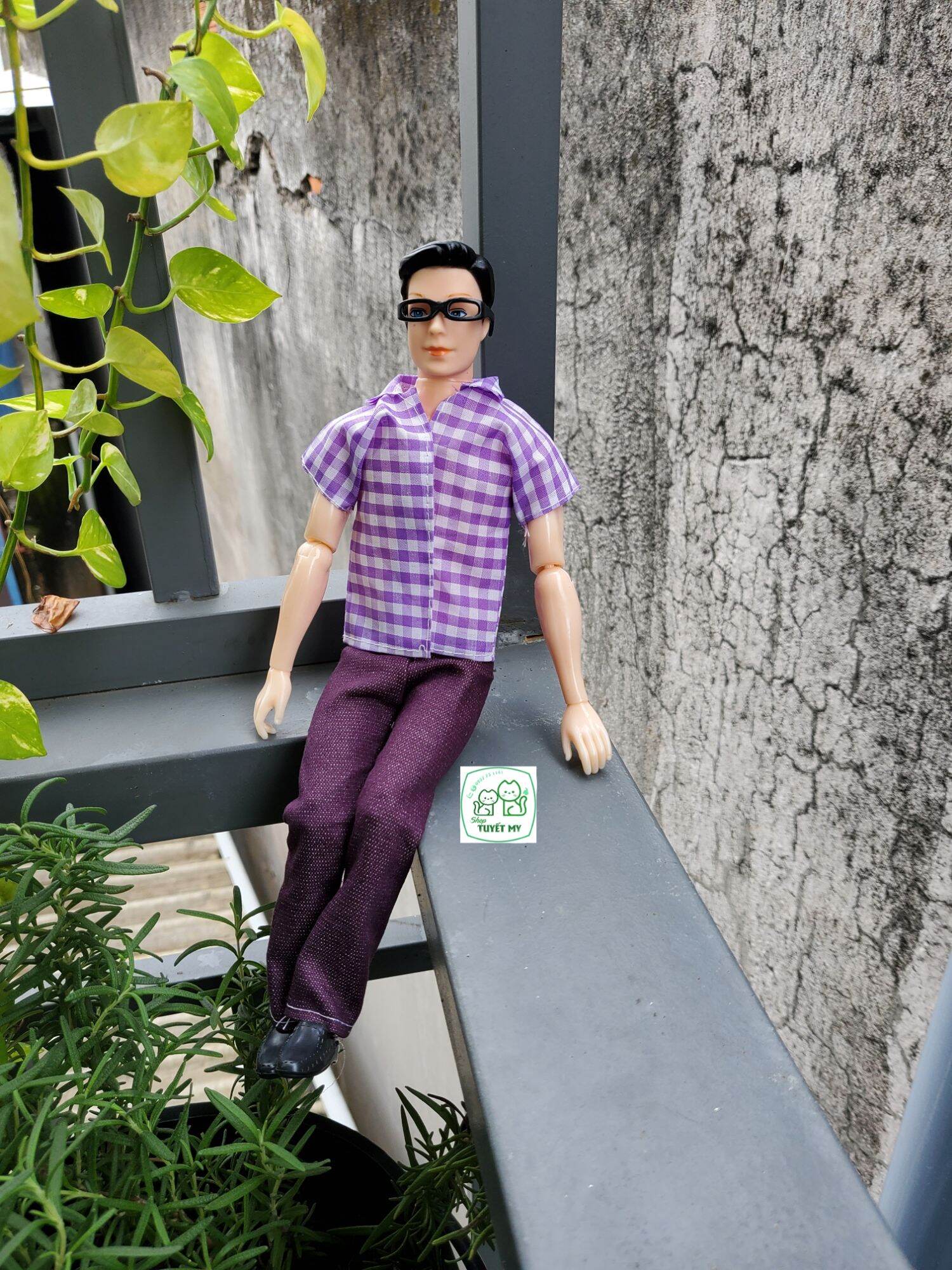 Phụ kiện mũ hoặc kính cho búp bê Ken