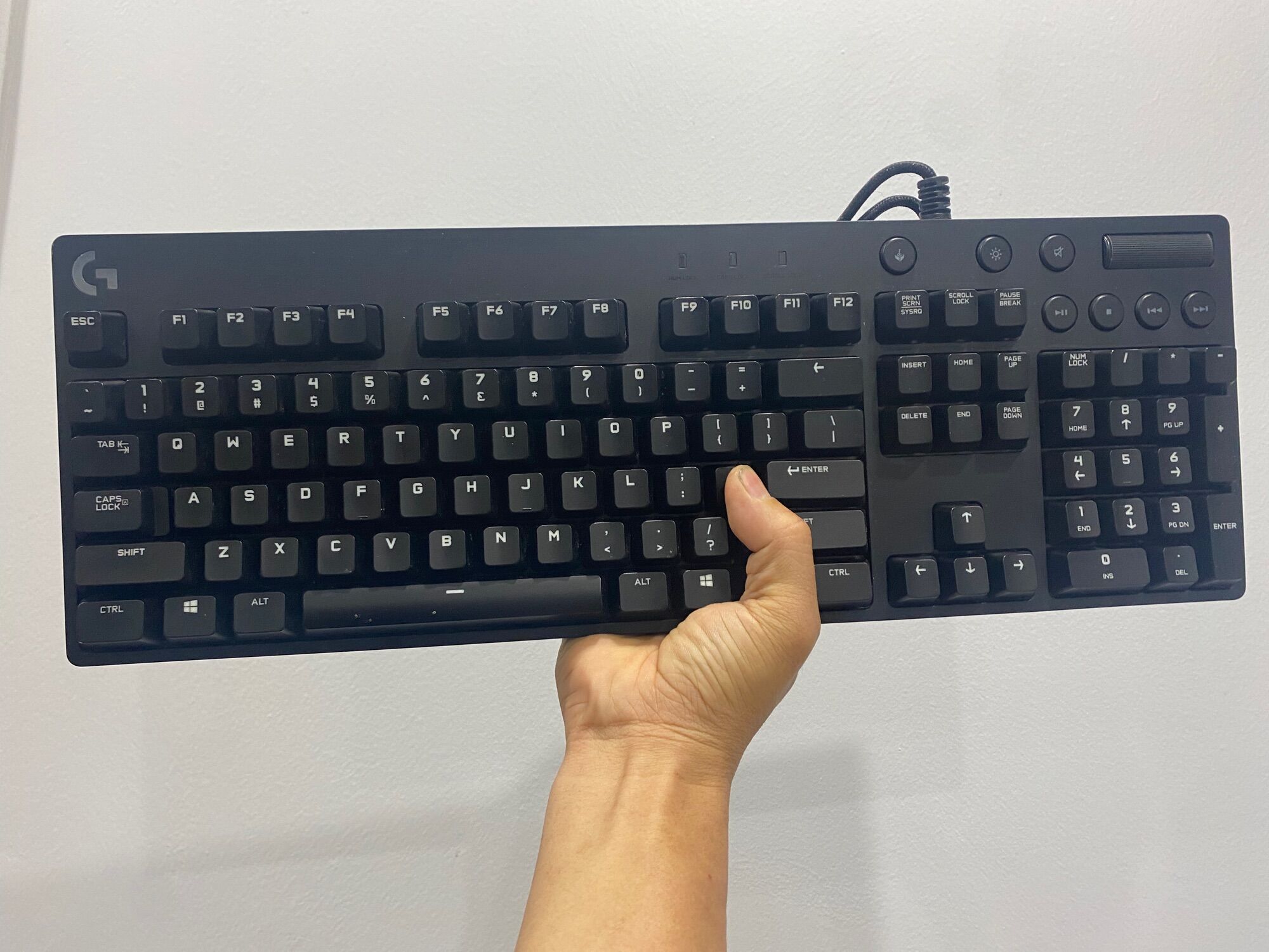Bàn phím cơ Logitech G610 cherry red  2nd (like new)