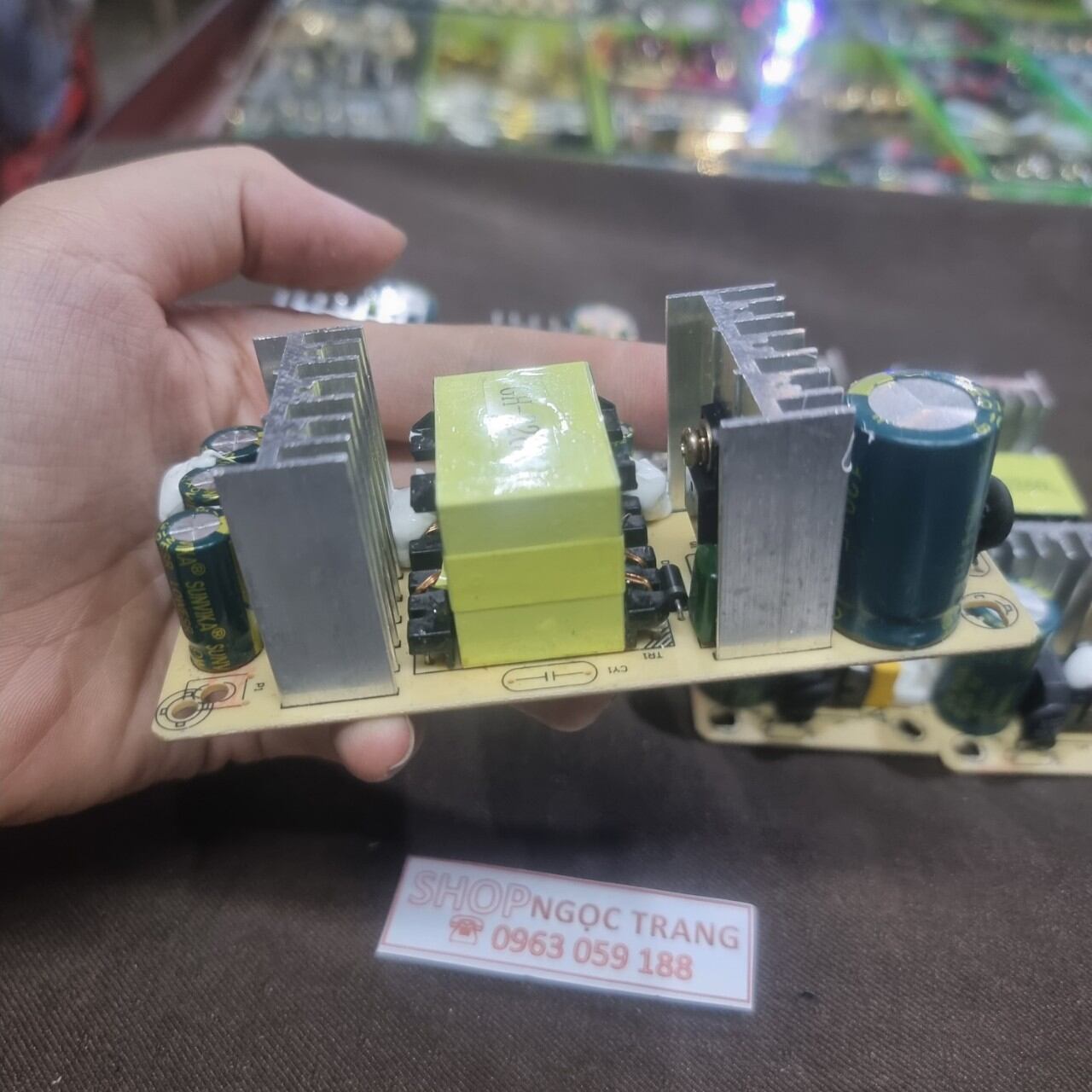Nguồn Loa Kéo 22V -6A