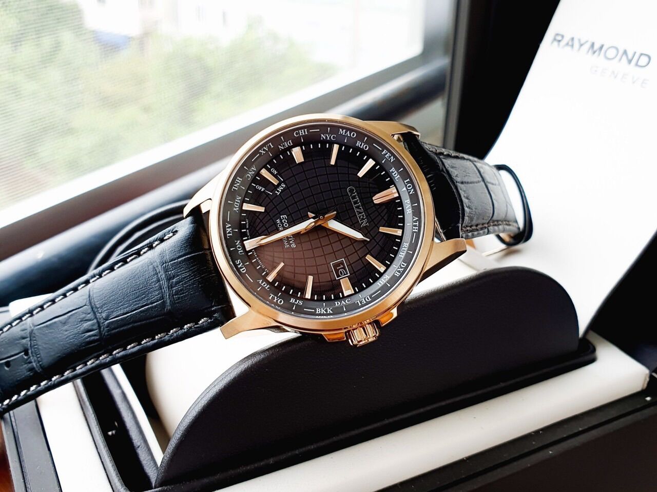 Đồng hồ nam Citizen dây da, size 41mm