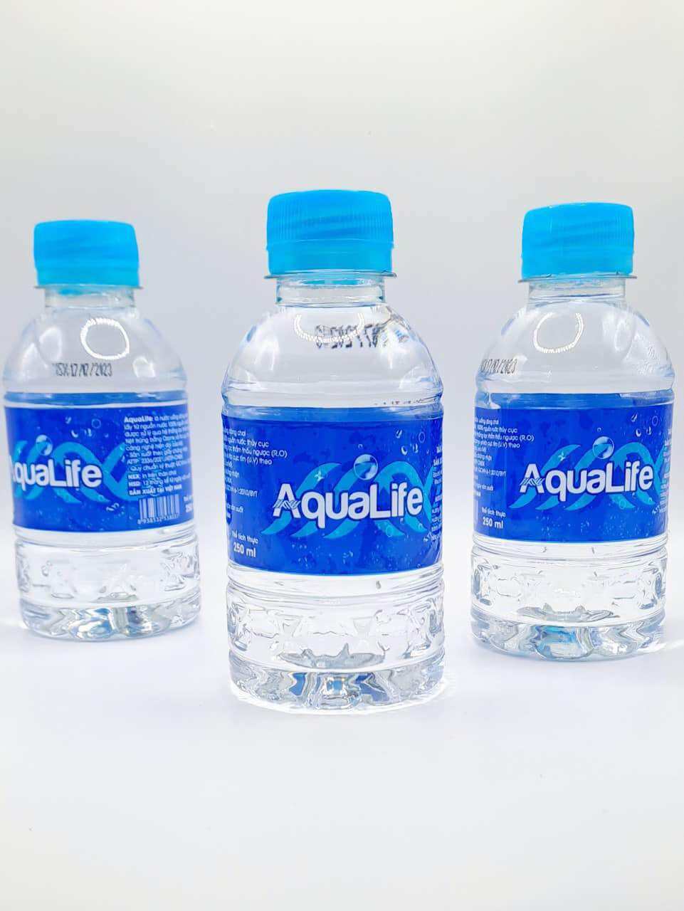 Nước suối chai nhỏ 250ml Aqualife giá rẻ phục vụ đám tiệc
