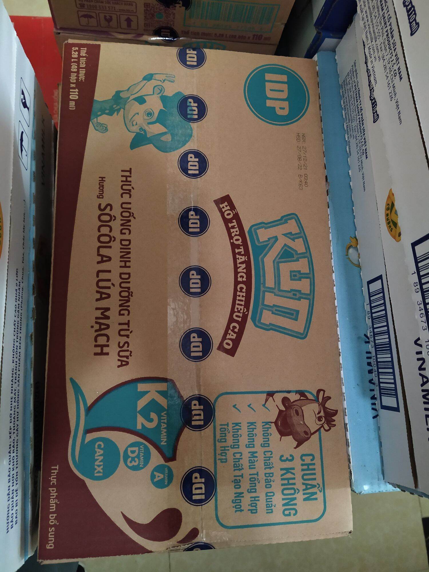Thùng sữa Kul cam, dâu, nho 110ml