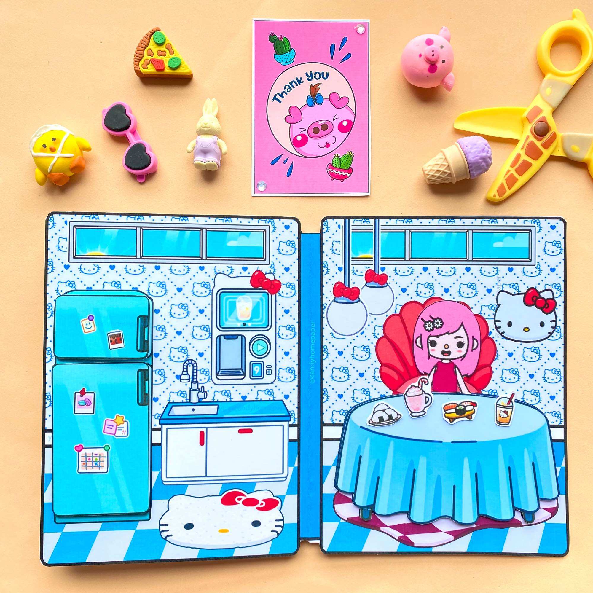 Ngôi nhà Hellokitty - Búp bê giấy