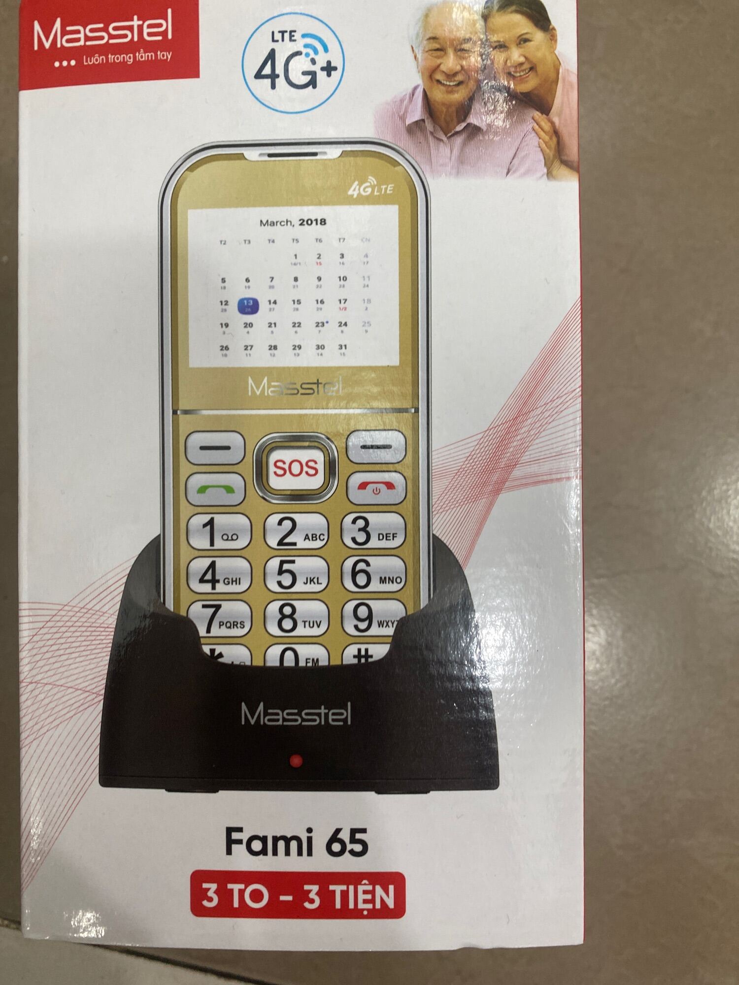 Điện thoại Fami 65 4G chinh hãng dùng cho người già có cốc sạc rời(giống máy homephone)