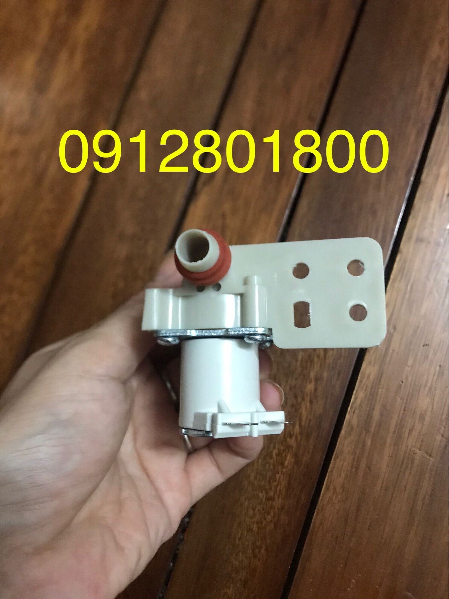 Van cấp nước đơn máy giặt LG DC 12V Hãng