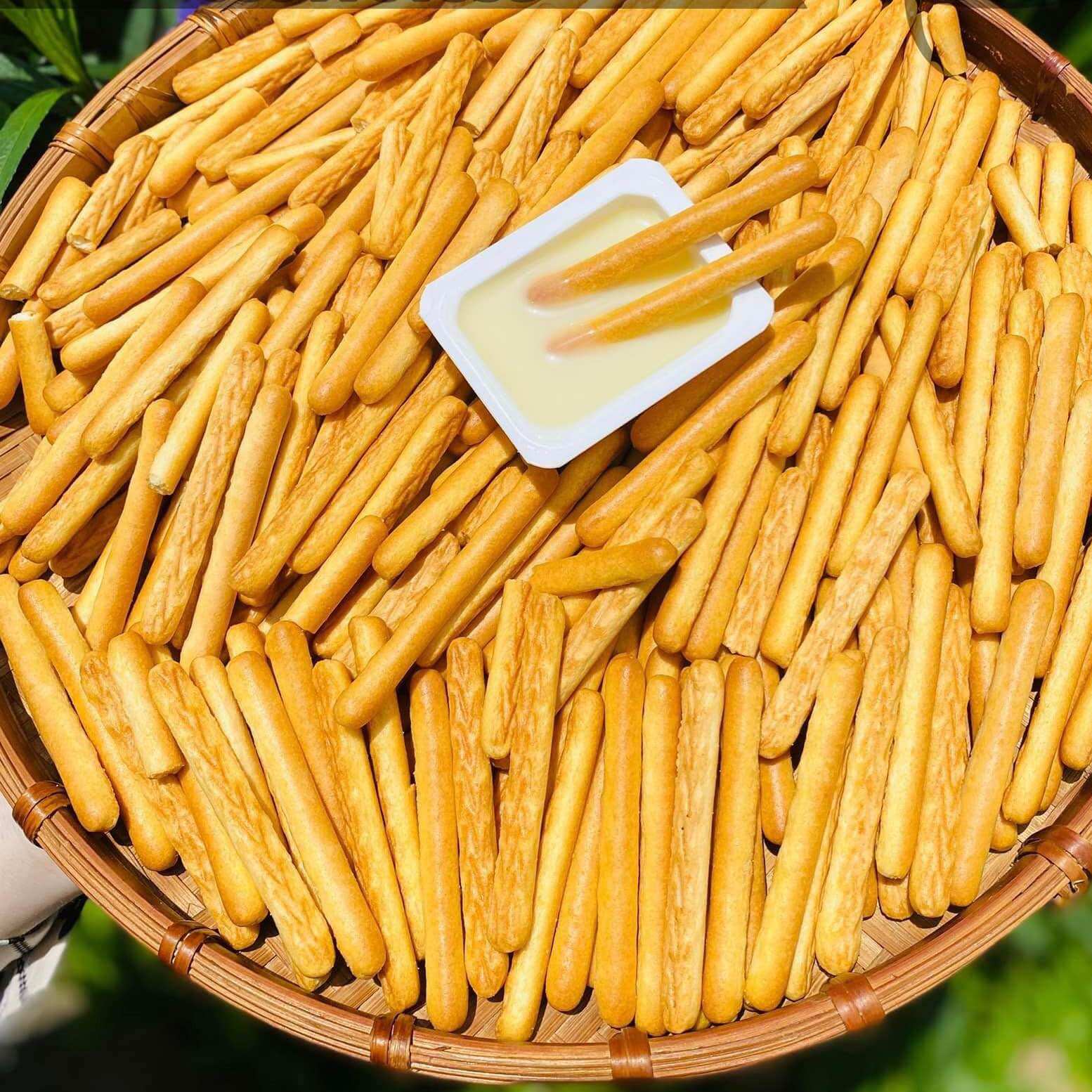 Bánh quy đũa 250g tuổi thơ