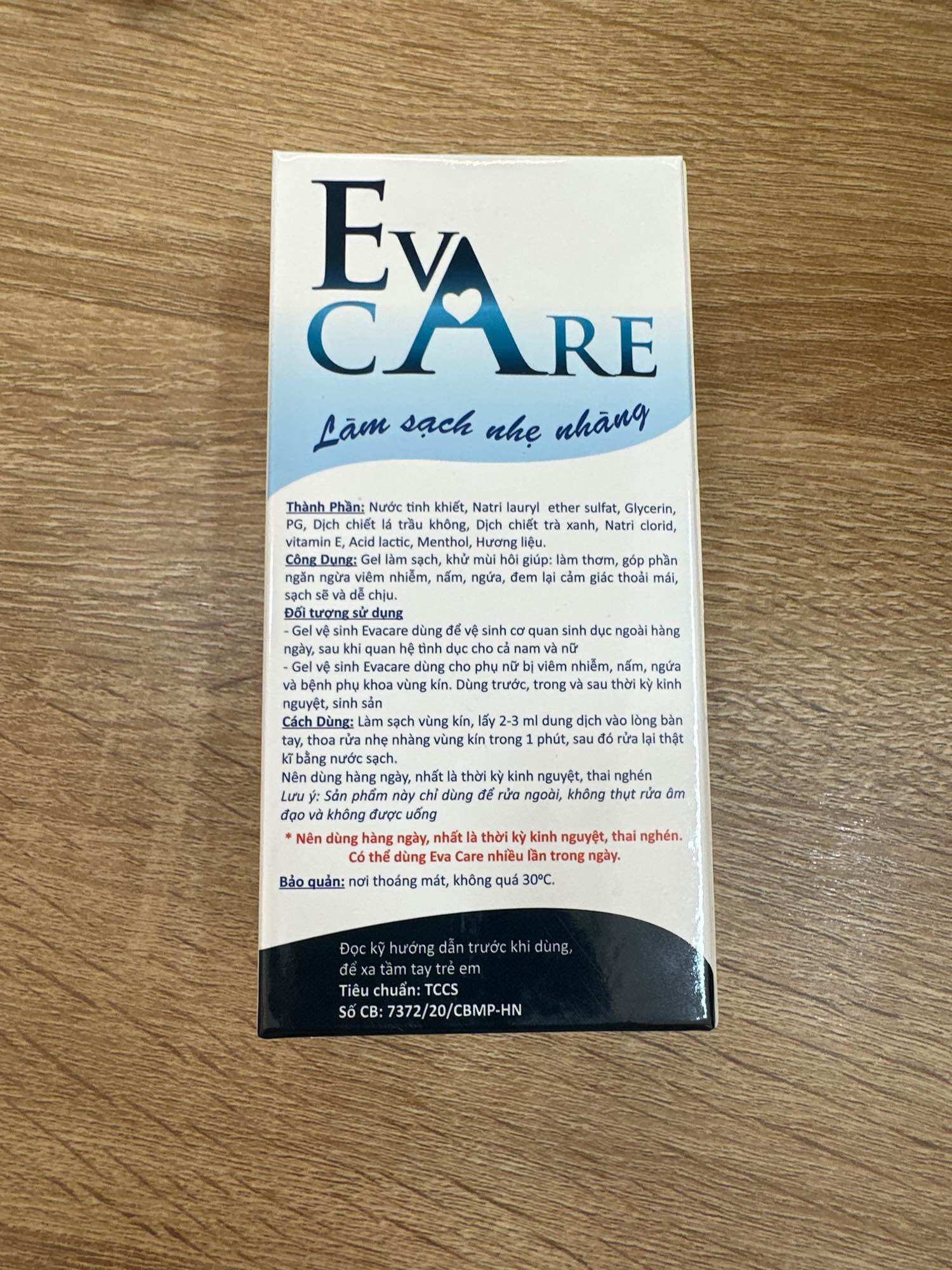 Dung dịch vệ sinh phụ nữ EVACARE