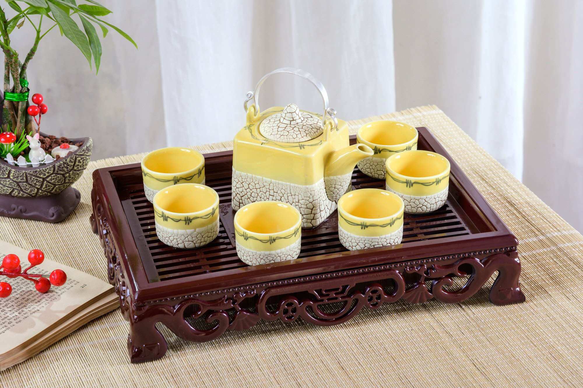 Bộ ấm chén uống trà bát tràng men rạn ấm dáng vuông