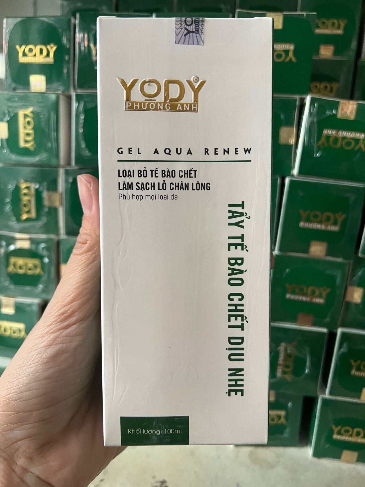 Tẩy da chết dịu nhẹ phương anh