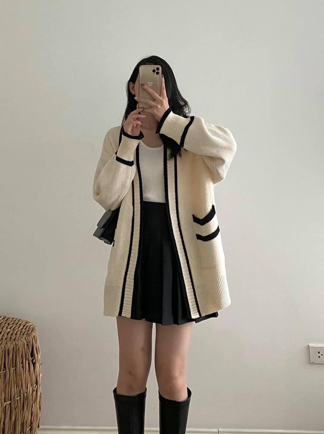Áo Khoác Cadigan Len Viền Đen Trắng Basic Siêu Hot