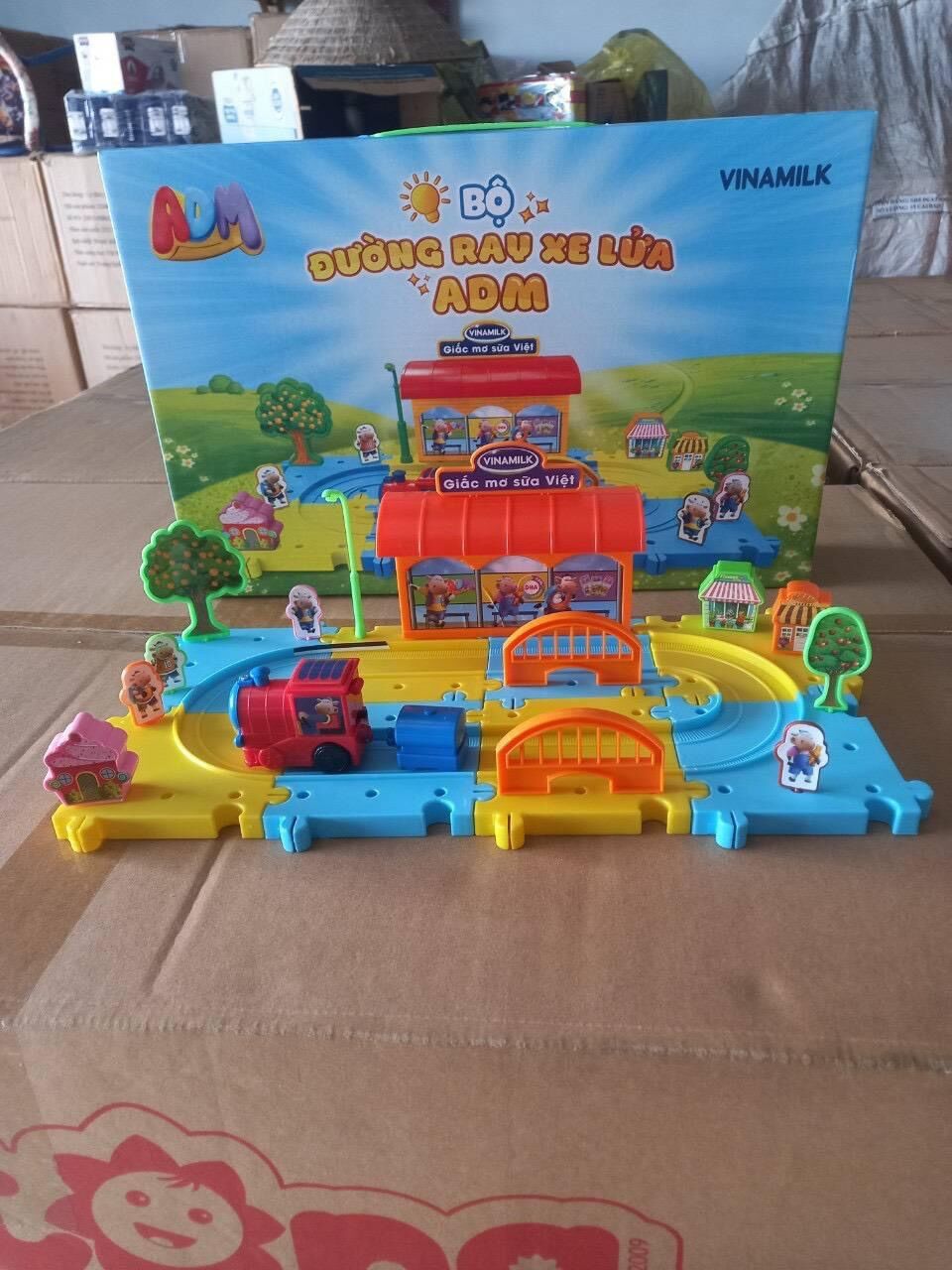 —- đồ chơi đoàn tàu ray xe lửa -hkm adm