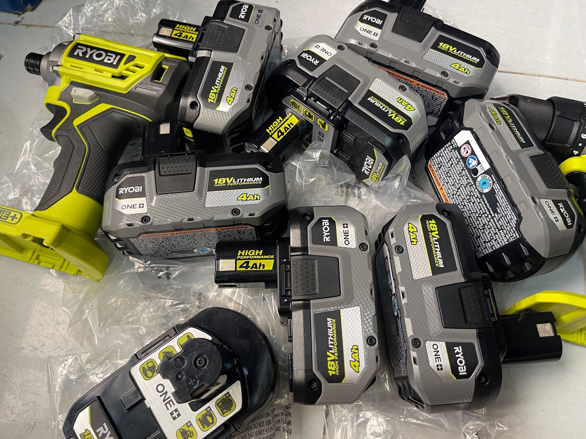Pin ryobi 18V lithium HIGH 4Ah new