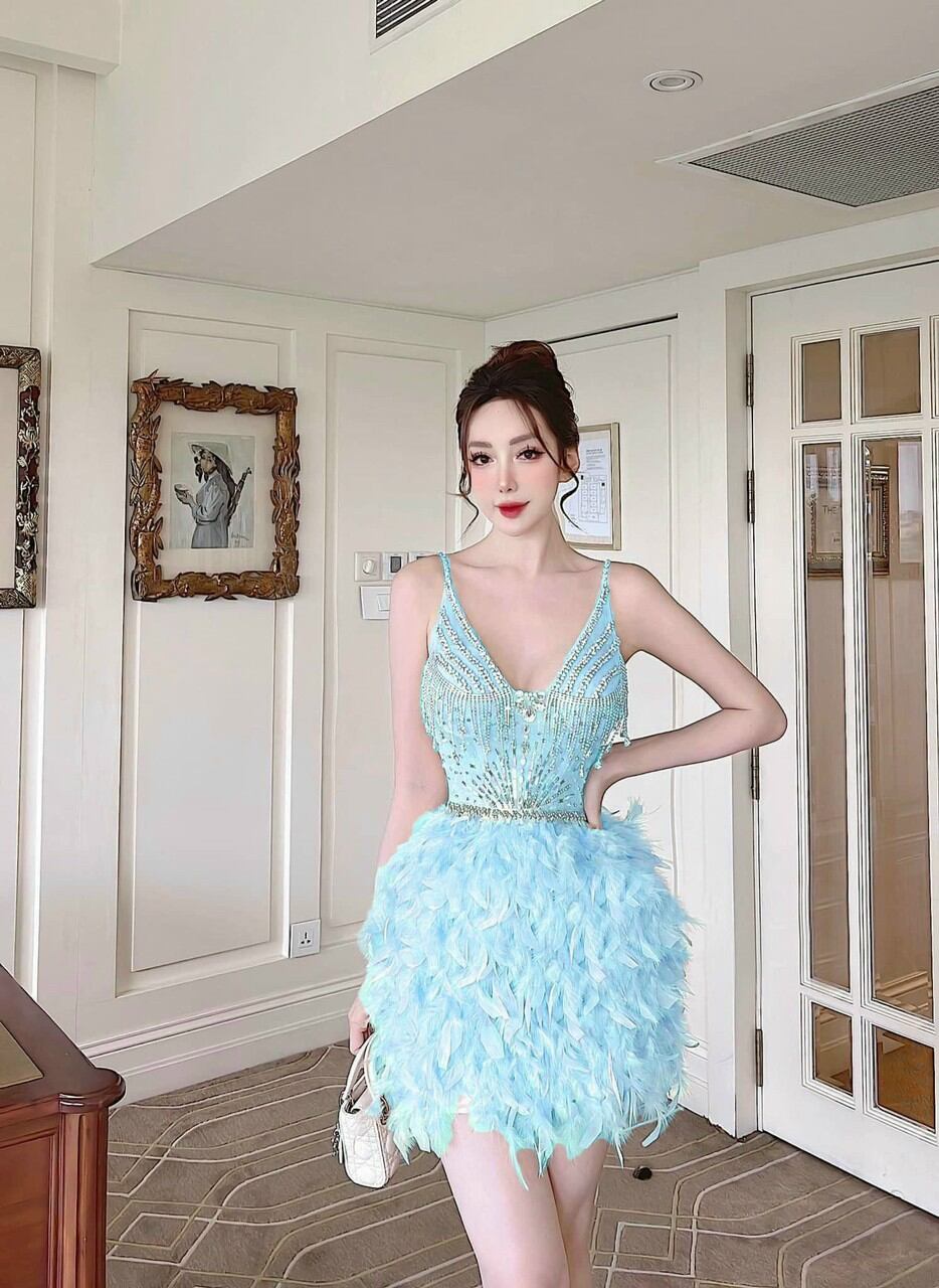 ĐẦM BODY PHỐI ĐÁ TUA RUA