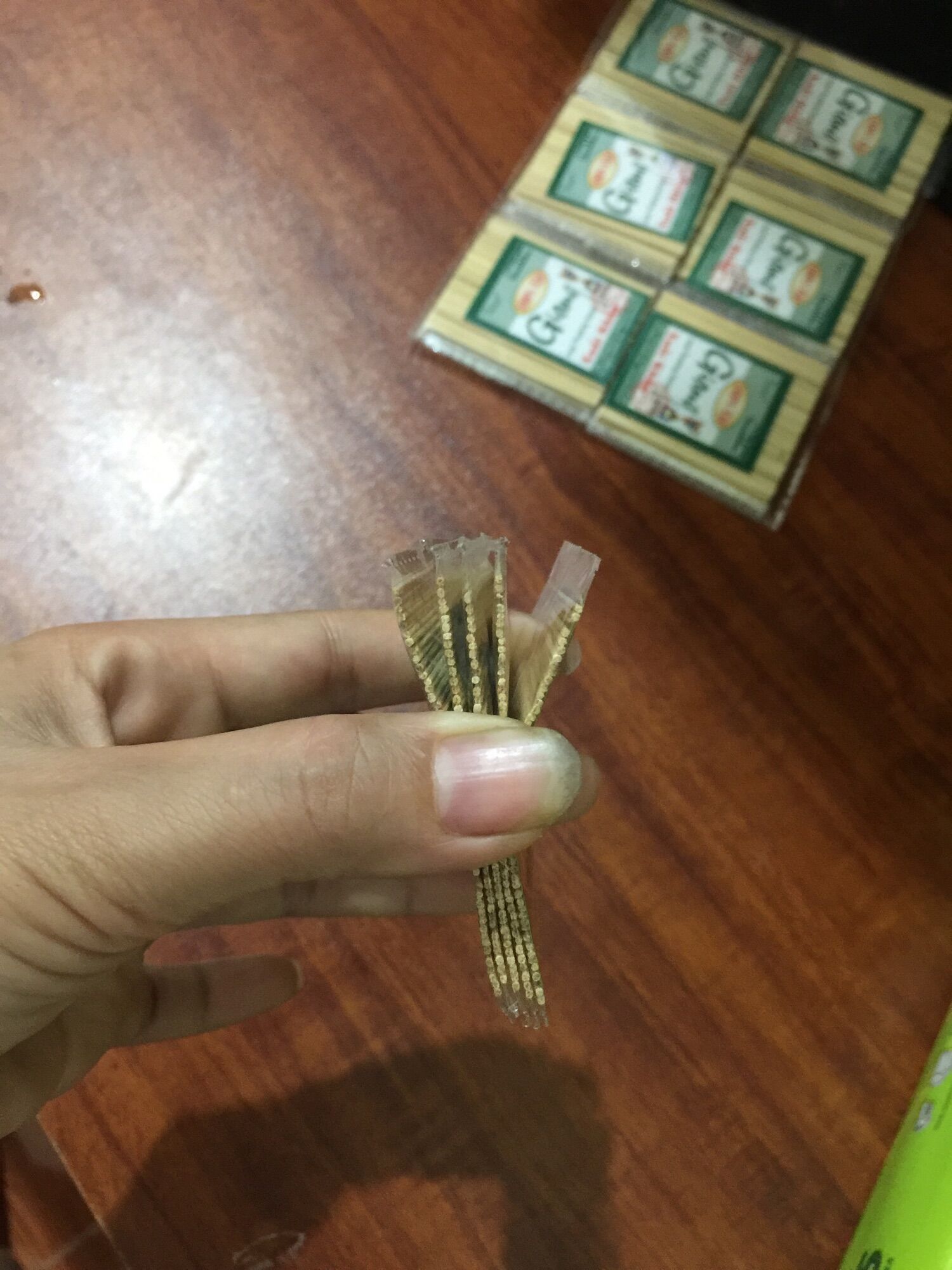 Tăm tre Giang cật 30 gói nhỏ