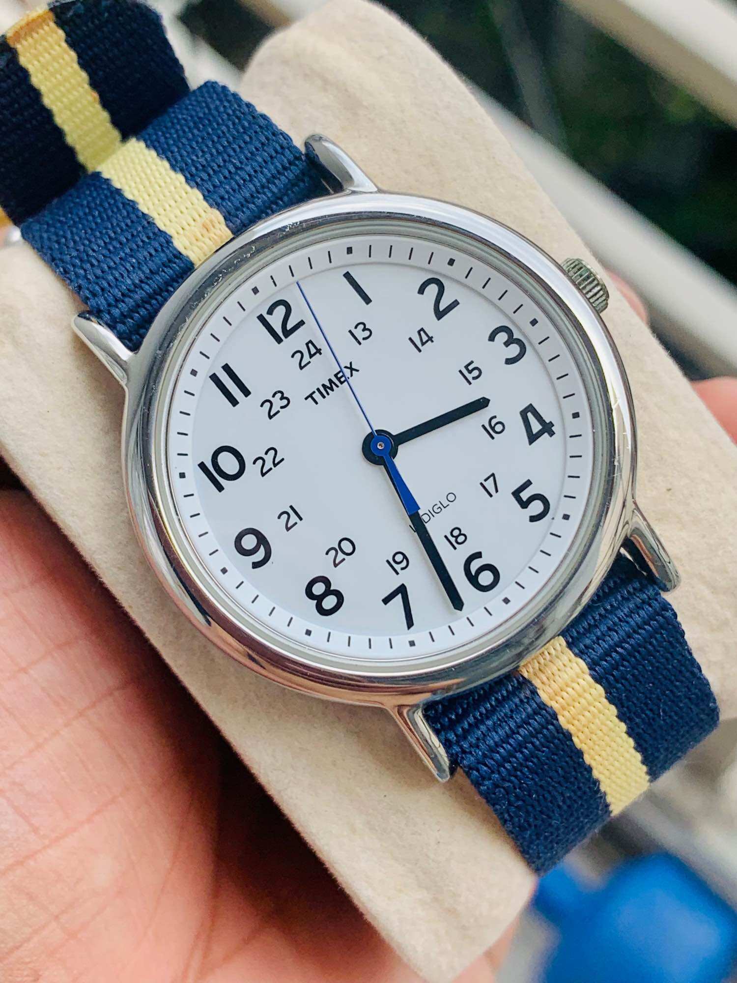 Đồng hồ si nam timex có đèn dạ quang
