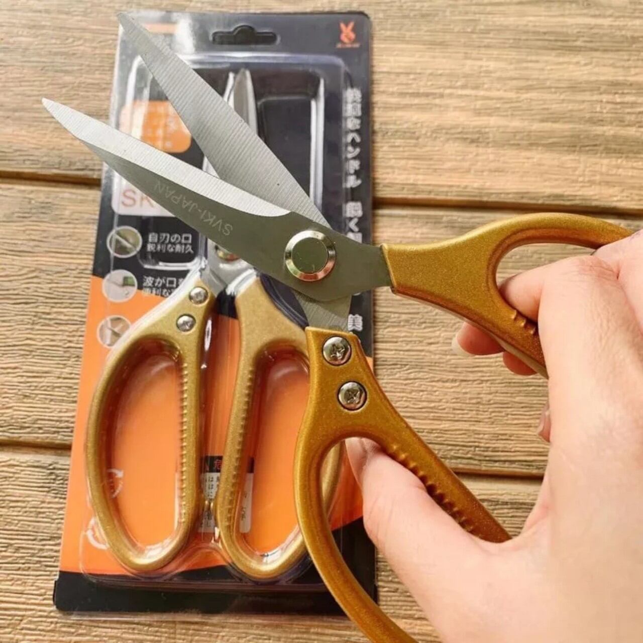 kéo vàng KS5 Nhật Bản (dụng  cụ  làm bếp)