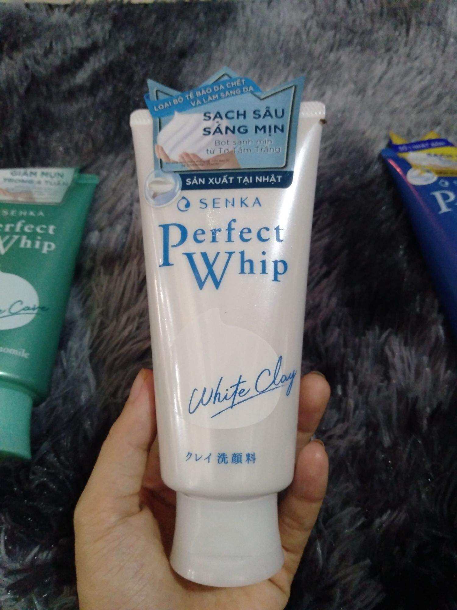 Sữa rửa mặt đất sét trắng