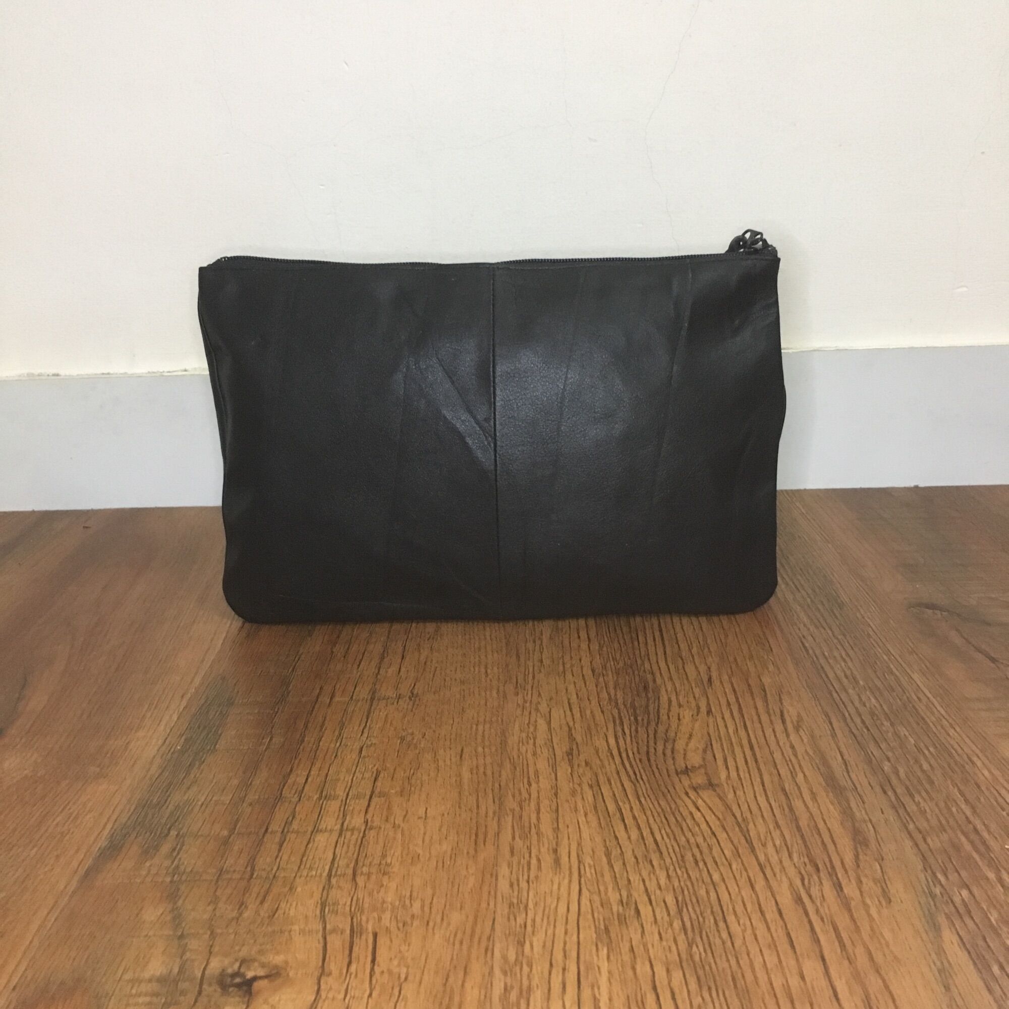 CLUTCH UNISEX [HÀNG 2HAND KIỆN NHẬT]