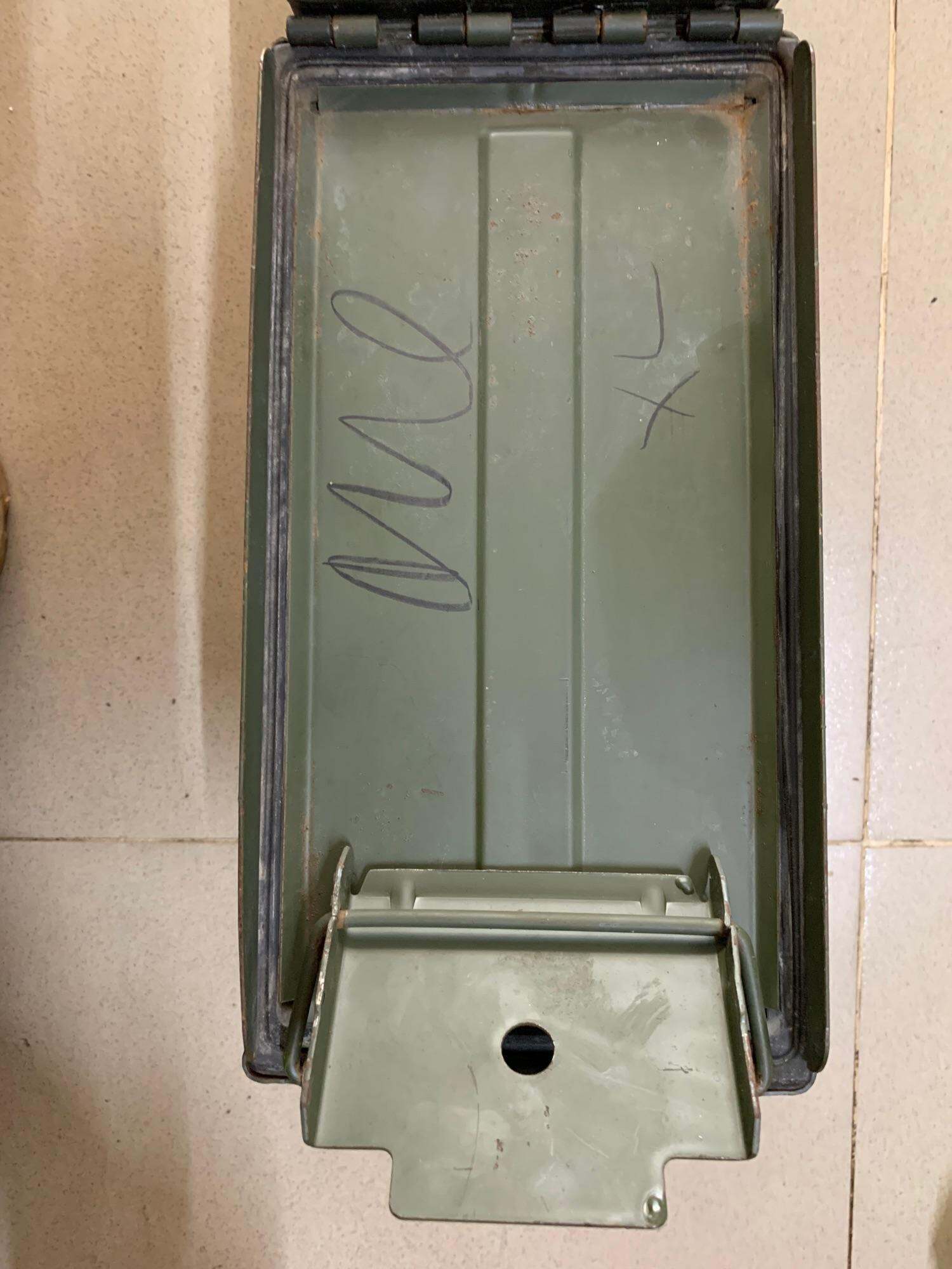 Thùng đồ nghề 7 lít / thùng đại liên Mĩ mới 95% [Số lượng có hạn]