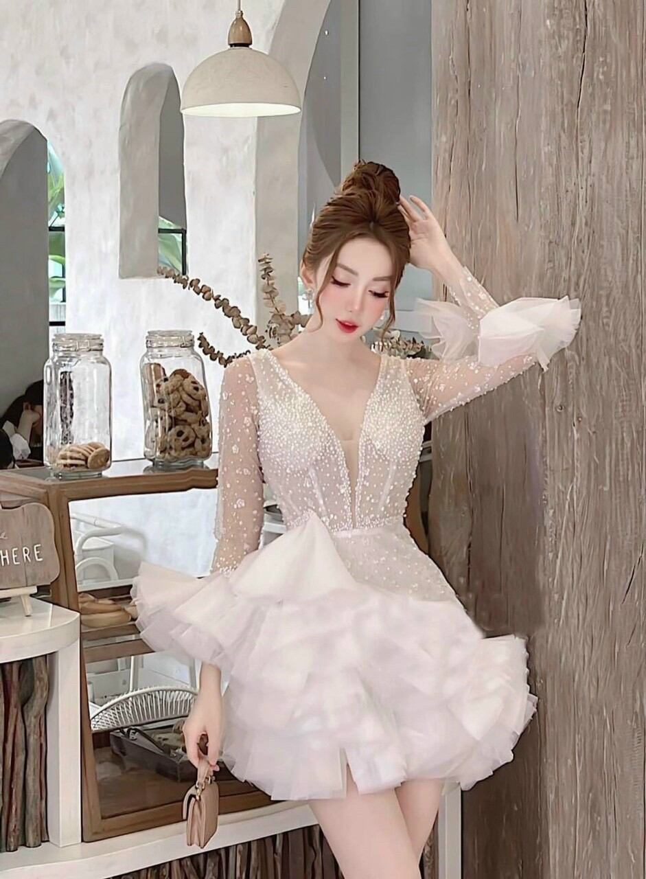 ĐẦM BÈO CƯỜM TAY DÀI