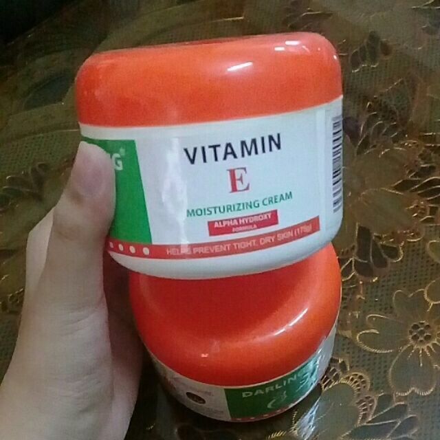 Kem Massage Vitamin E Dưỡng Ẩm Da Mặt