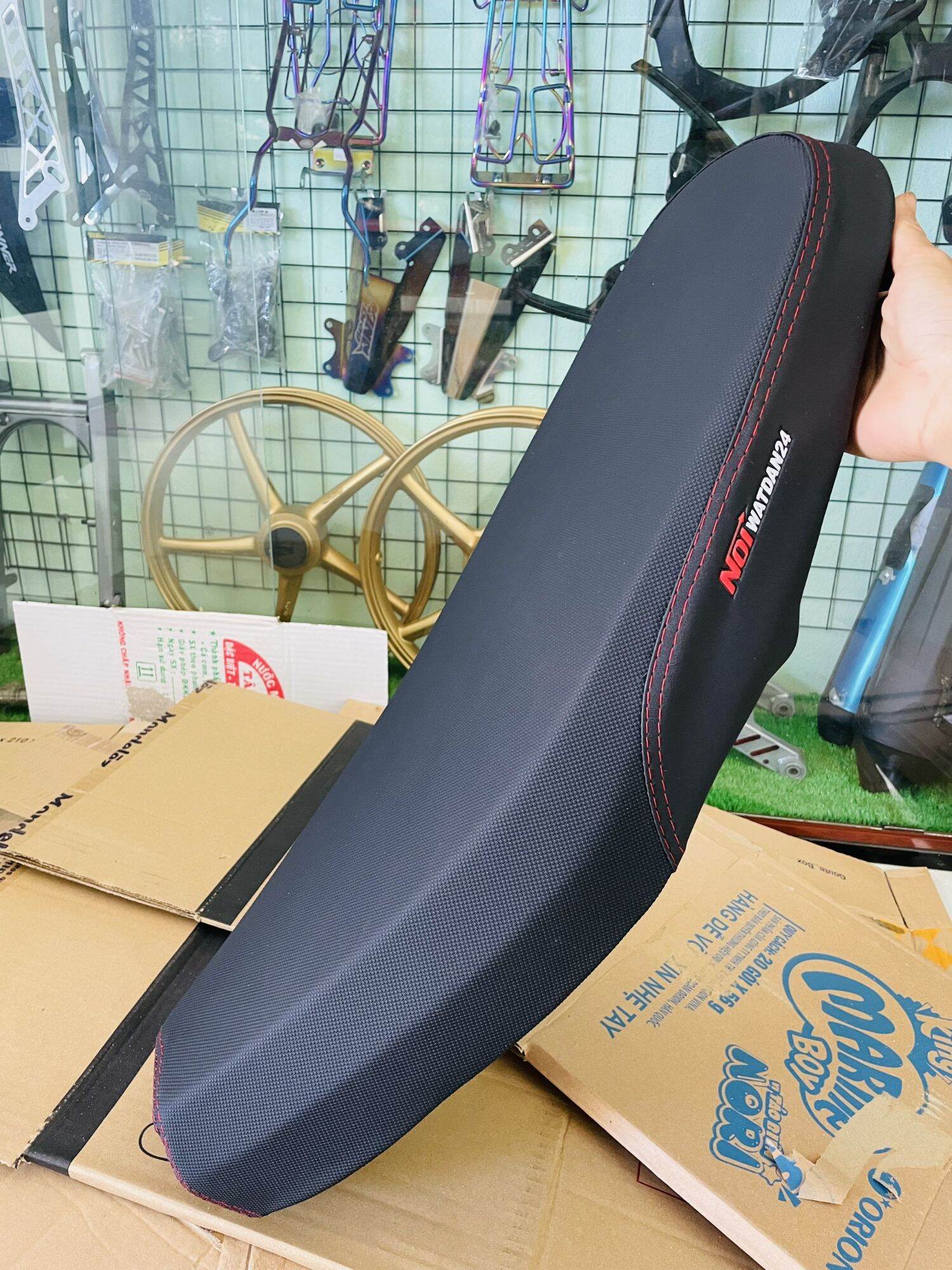Yên Sirius 50-110 form cao, mẫu da xương cá. lắp như zin