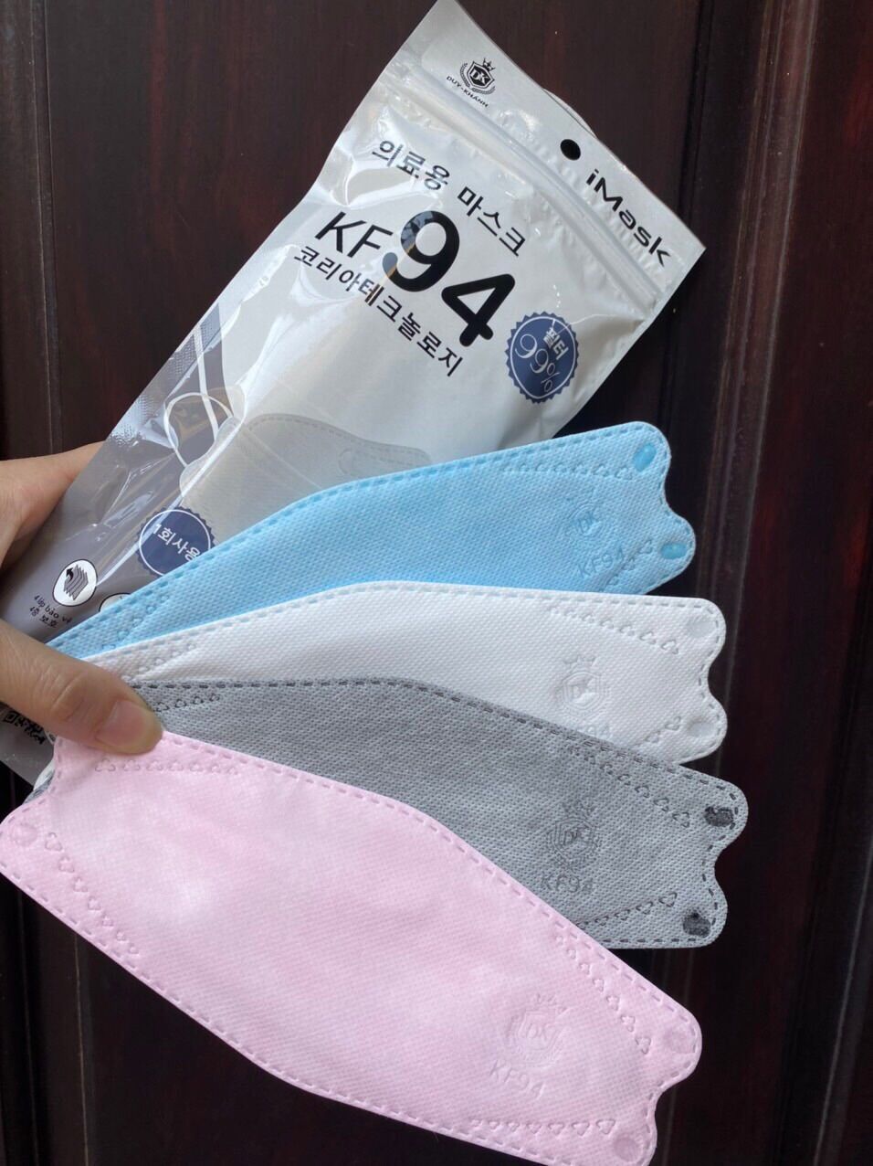 Gói 10 chiếc khẩu trang 4d-kf94