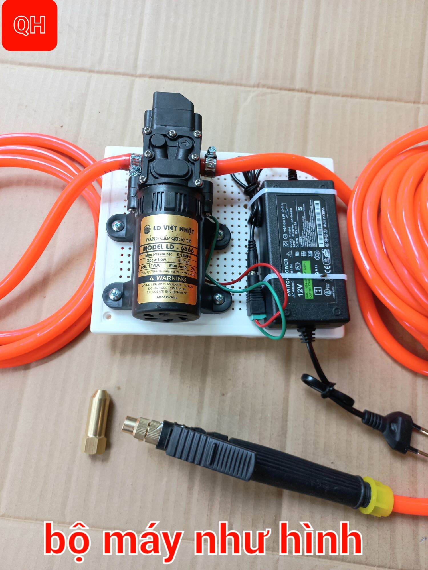 Máy rửa xe mini  - máy bơm nước mini 12V đa năng tiện dụng