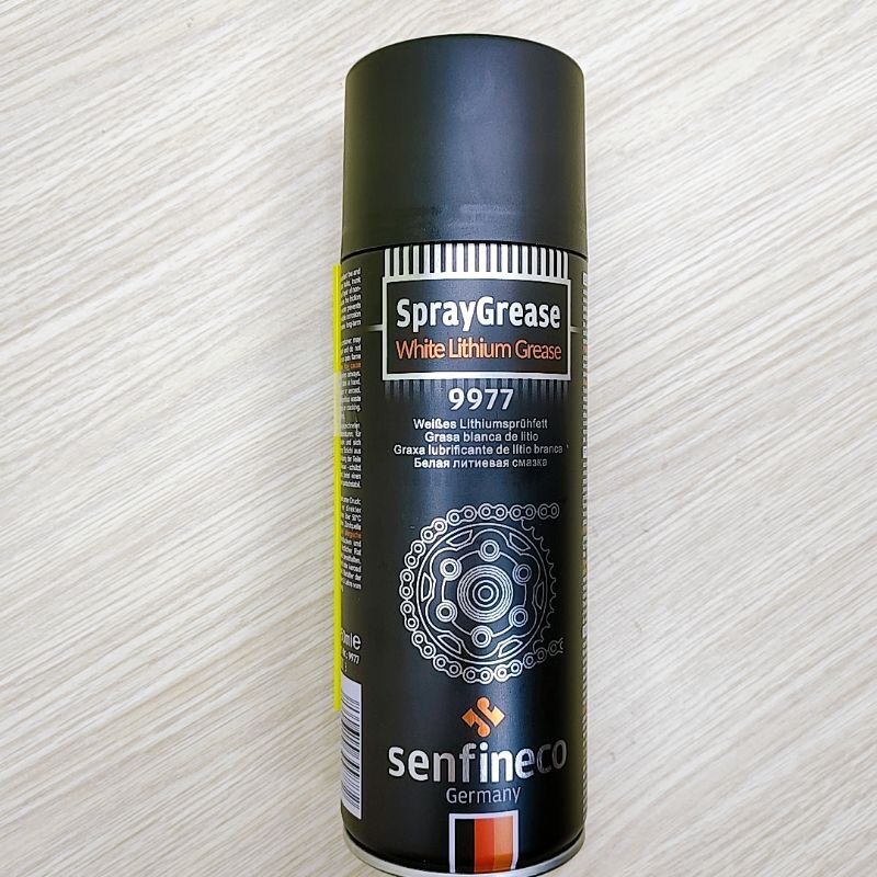[HCM]Chai xịt dưỡng sên Senfineco 9977 - 450mL