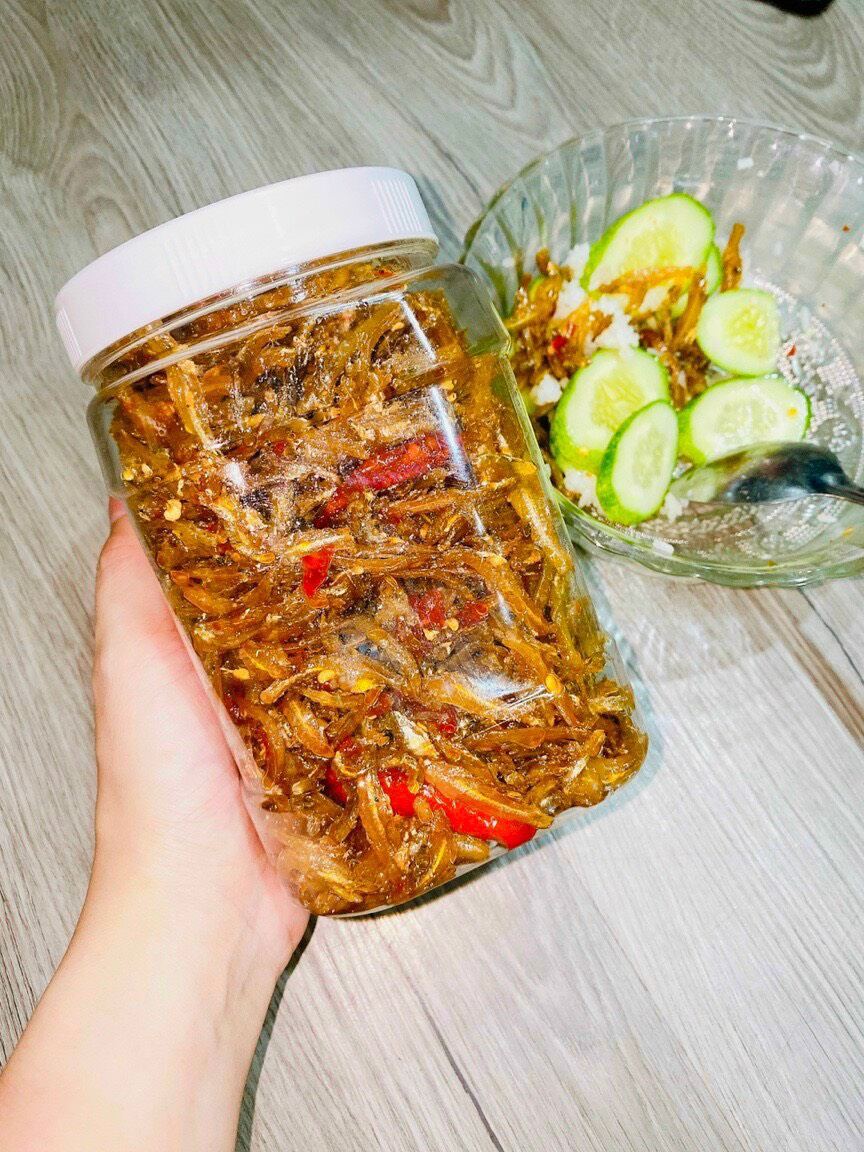 Cá cơm rim tiêu tỏi ớt hũ 500 gram