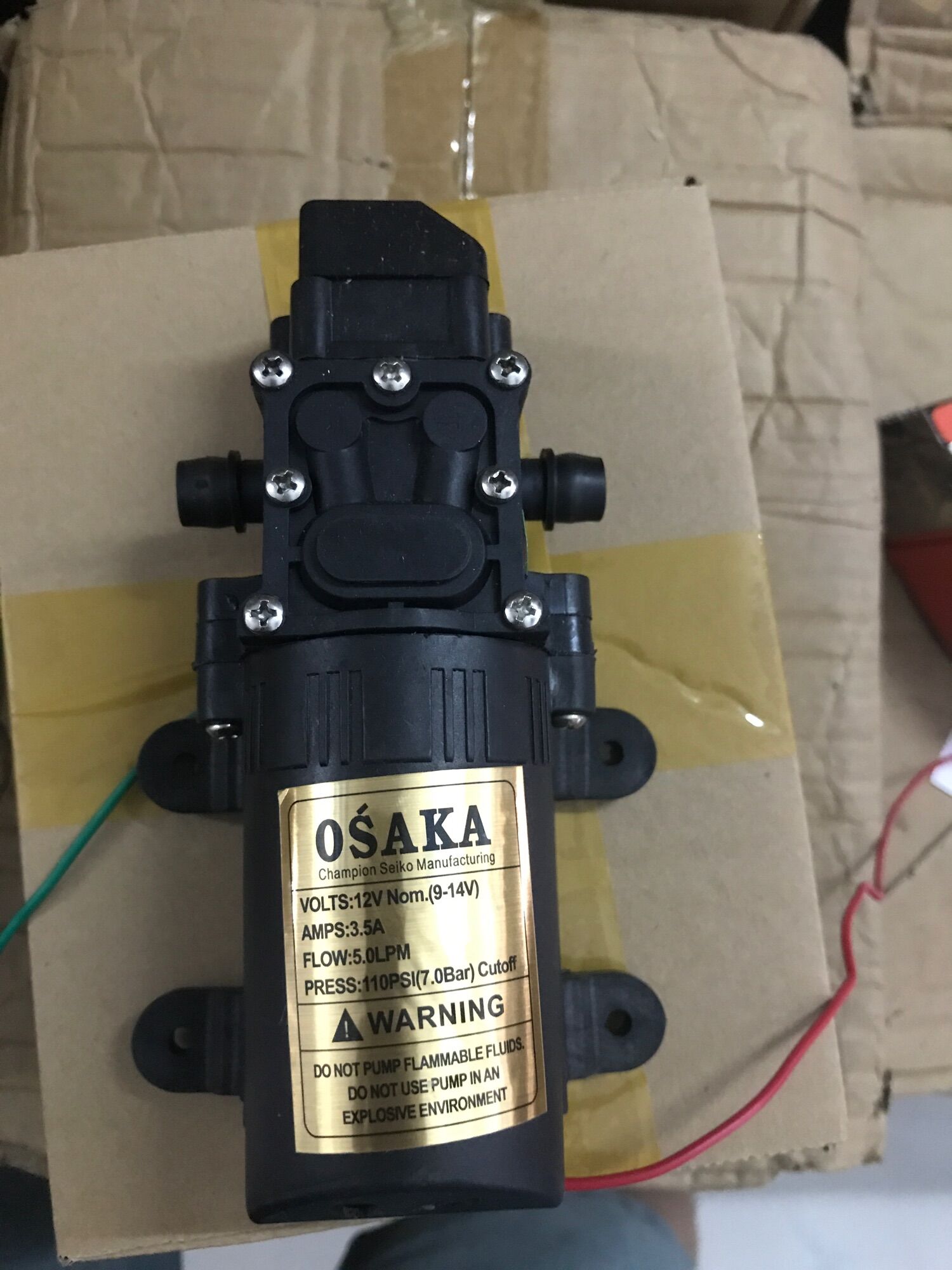 Máy bơm nước mini zukui,osaka 12v Áp lực cao - Bơm tăng áp mini 12v sử dụng cho bình xịt điện , phun sương , tưới lan ....