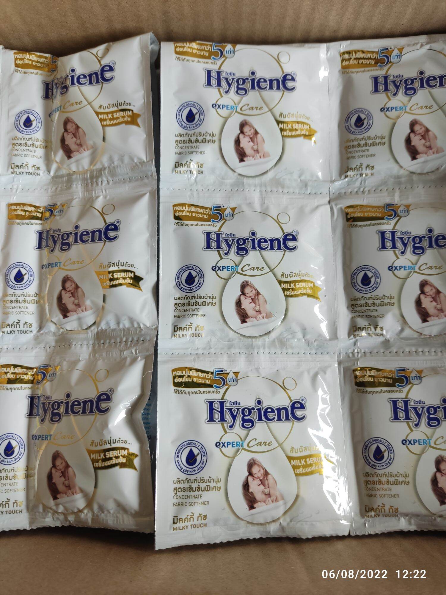 ( 120 gói) nước xả hygiene đậm đặc thái lan màu trắng