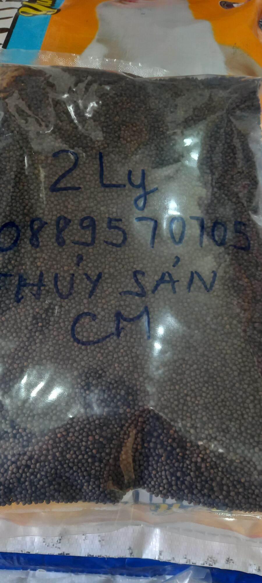 1 kg thức ăn cá 2ly, 35% protein, cho cá koi, cá 3 đuôi, cá kiểng nhỏ...
