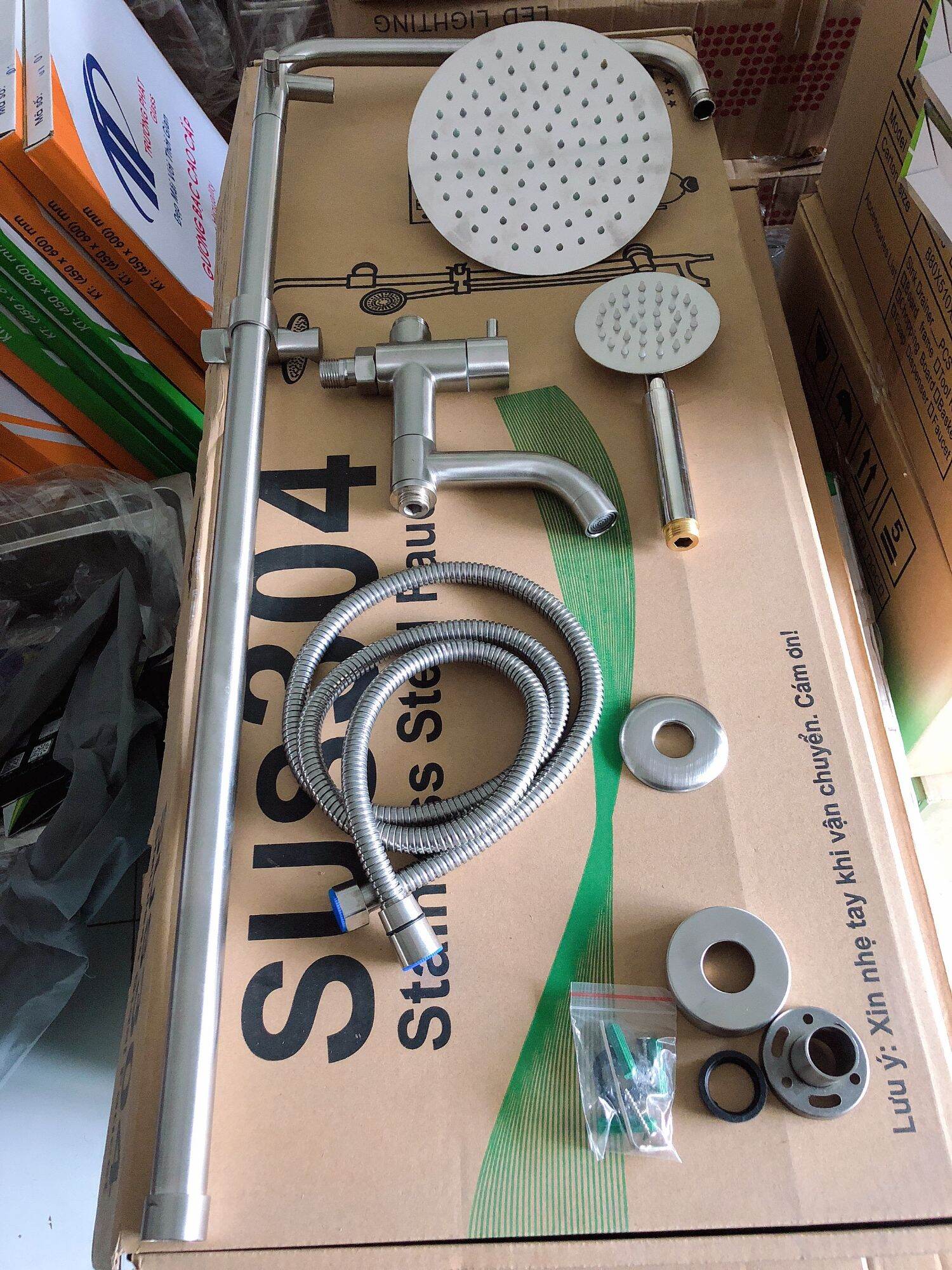 cây sen lạnh inox 304 cao cấp