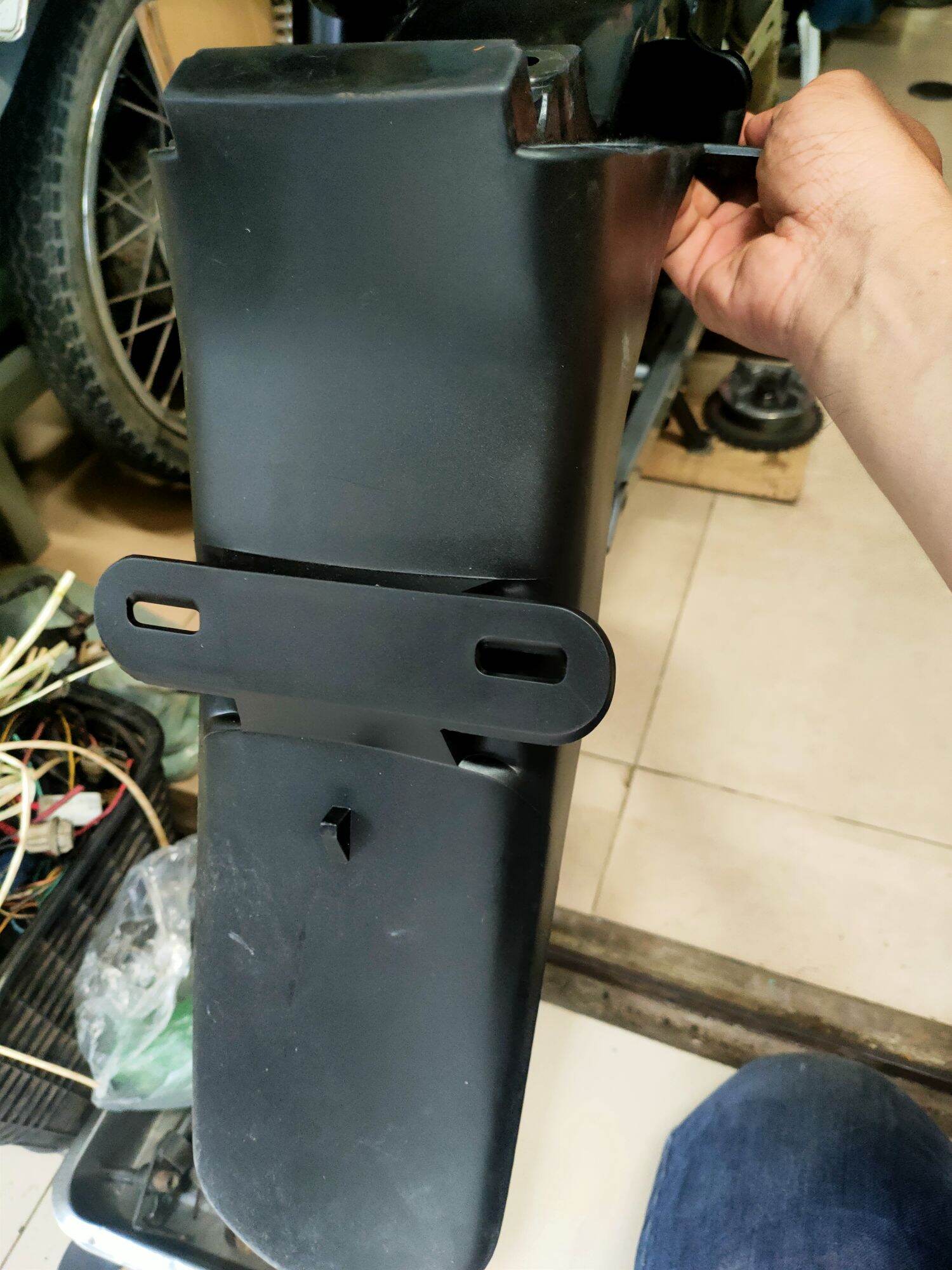 Dè bắt biển số suzuki Shogun 125