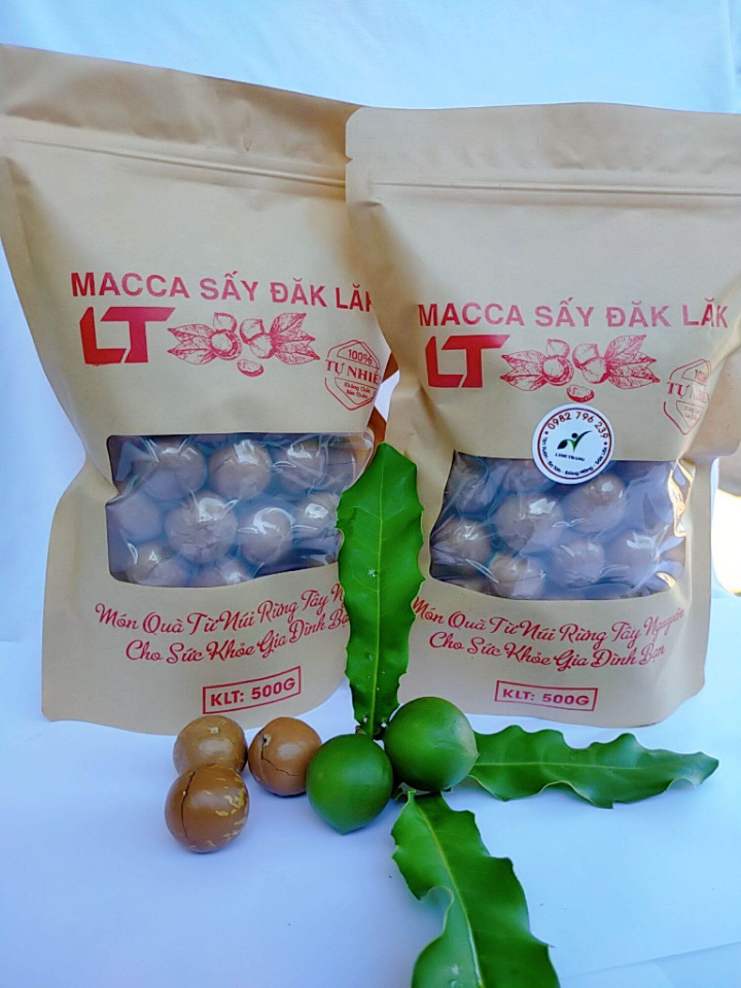 Macca Sấy nguyên quả DakLak Linh Trang Loại 1