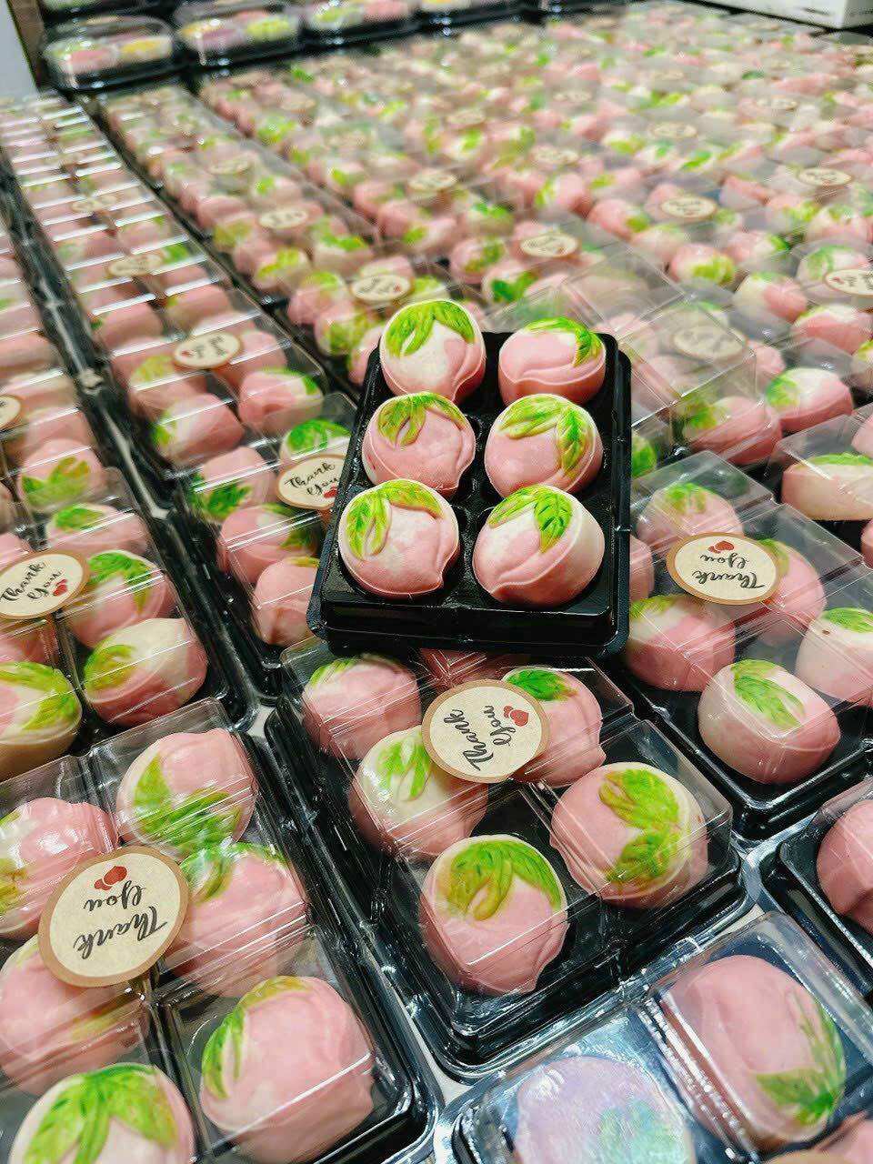 BÁNH TRUNG THU TRÁI ĐÀO ( Hộp 6 cái 250gr ) 🍑🍑🍑