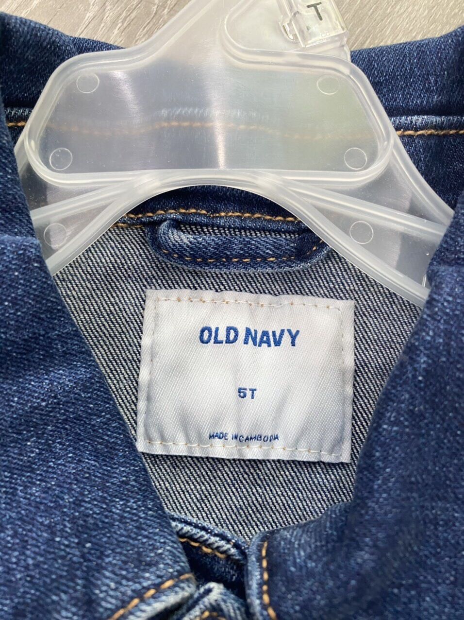 Áo khoác jean Old Navy BTBG size 2y-5y