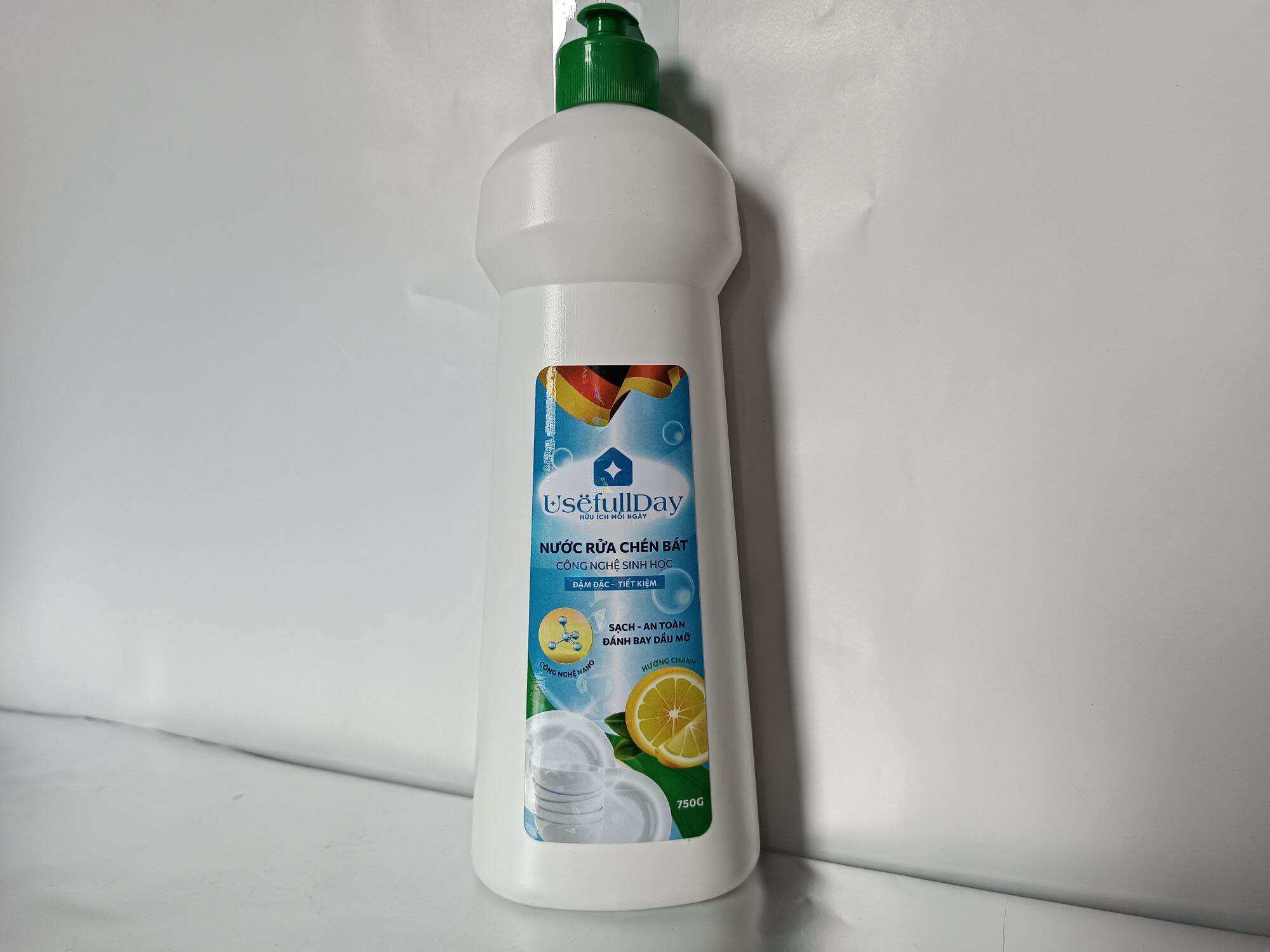 Nươc rửa chén diệt khuẩn-Useflldaý-750G- sạch dầu mỡ, an toàn cho tay