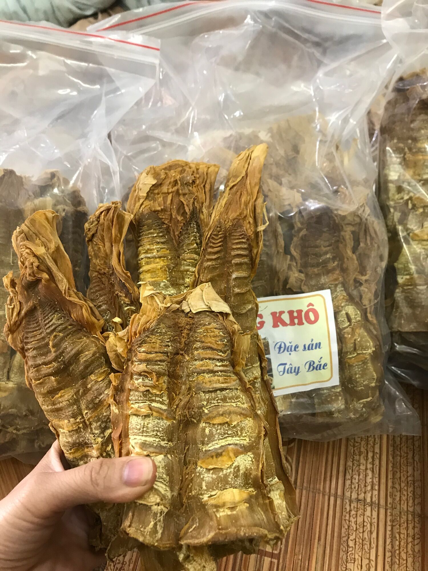 Măng khô tây bắc 1kg vụ mới
